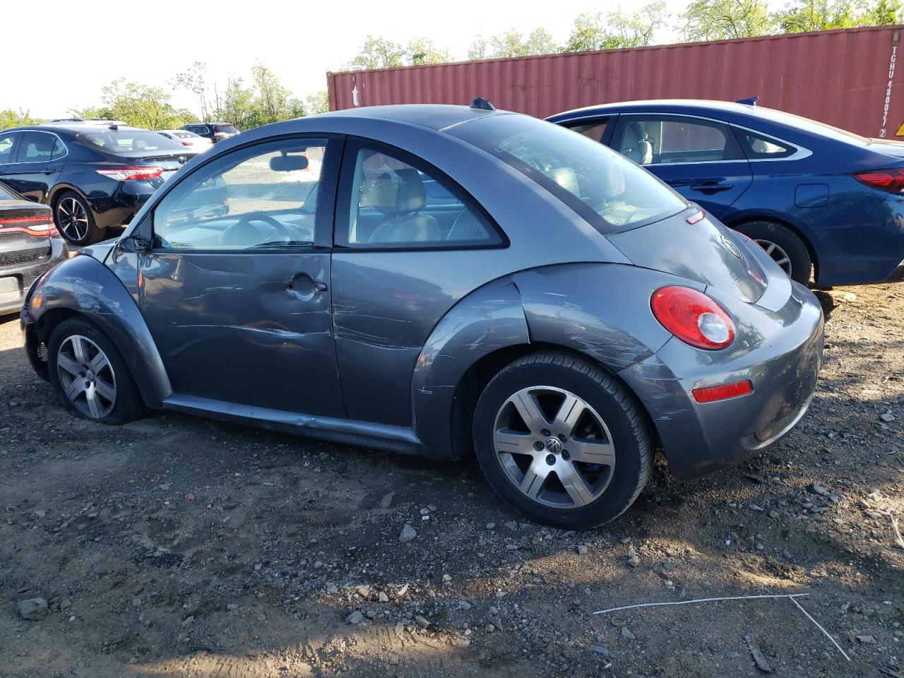 3VWRW31C46M414093 2006 Volkswagen New Beetle 2.5L Option Package 1