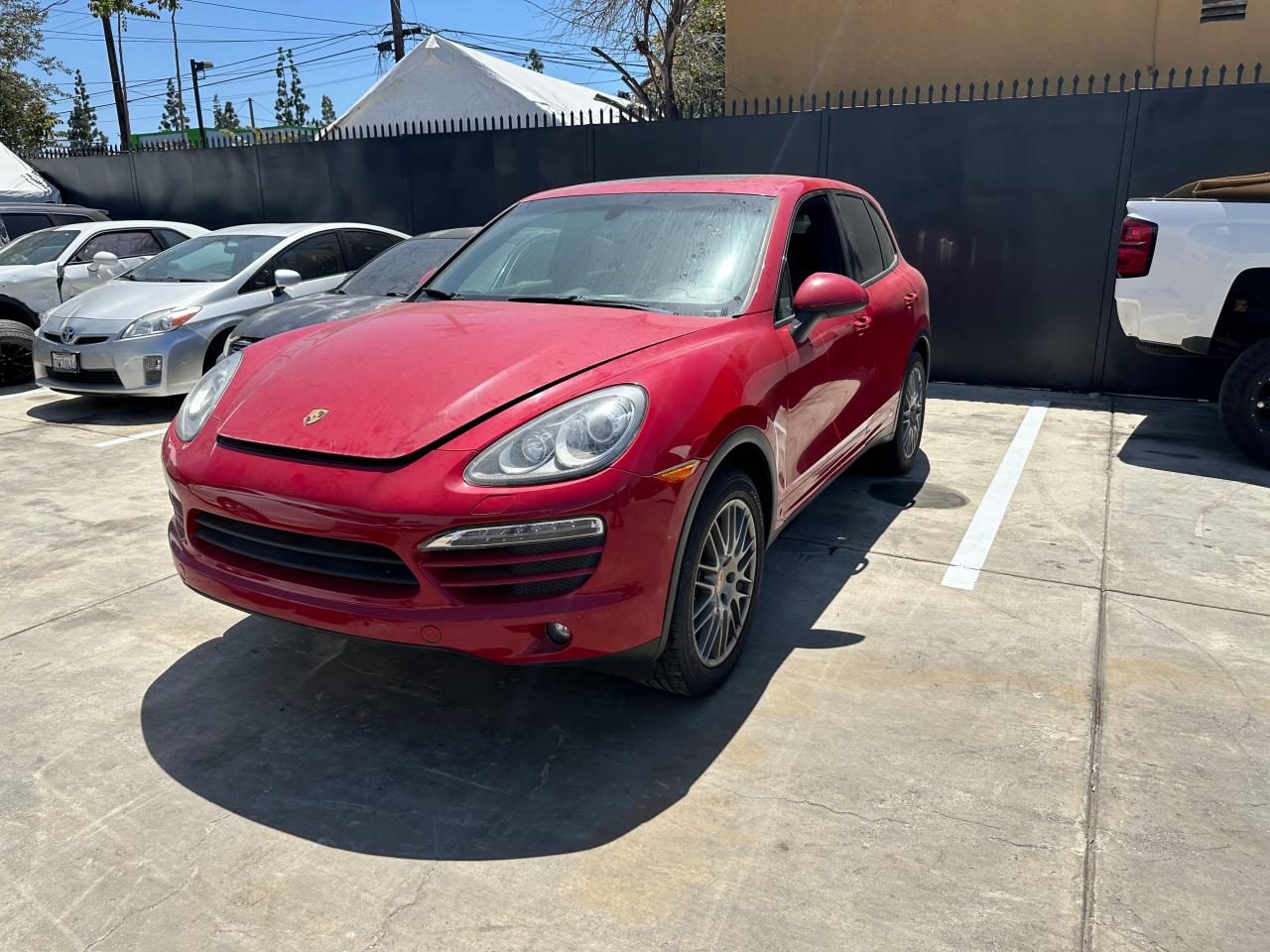 2014 Porsche Cayenne vin: WP1AA2A20ELA00839