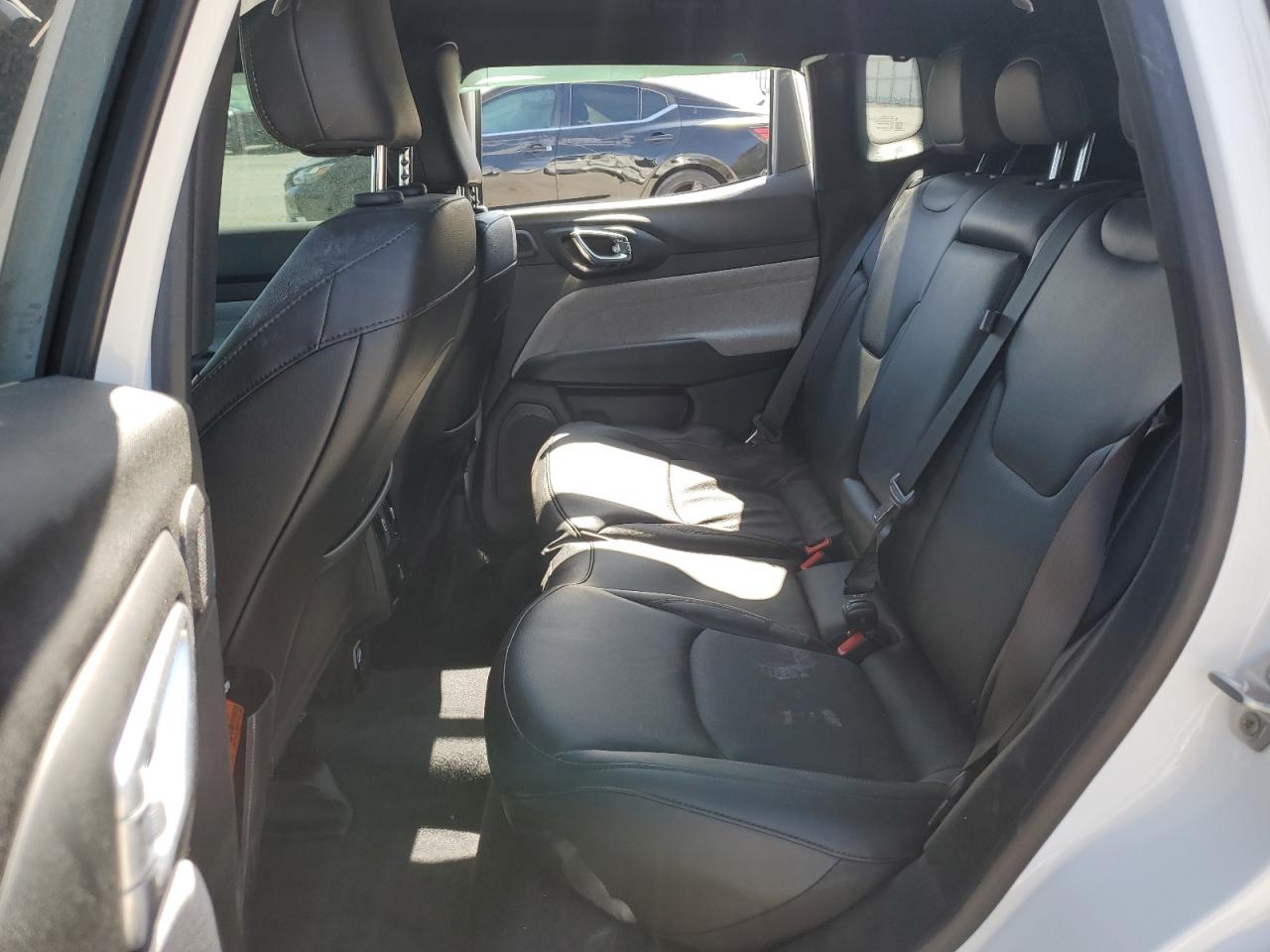 3C4NJDFN7PT573178 2023 Jeep Compass Latitude Lux