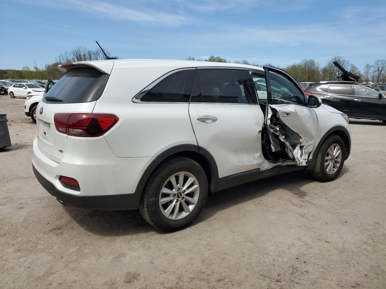 5XYPG4A33KG437398 2019 Kia Sorento L