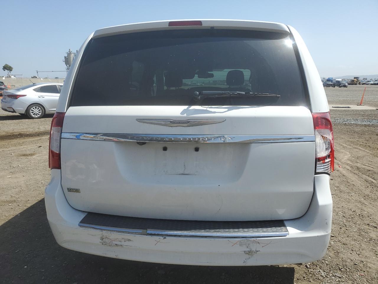 2C4RC1BG9ER326827 2014 Chrysler Town & Country Touring