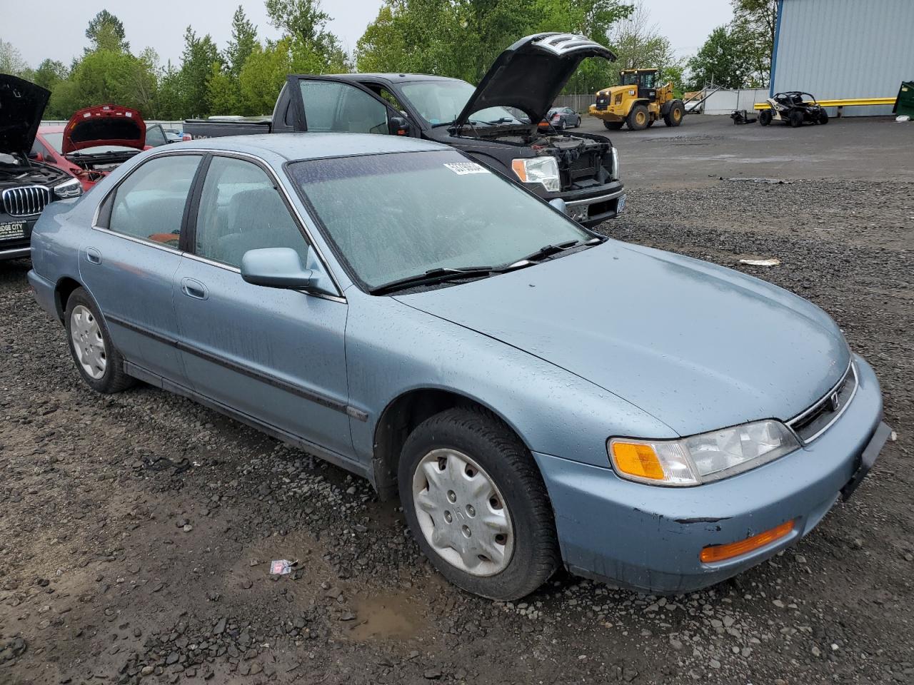 1HGCD5636TA113290 1996 Honda Accord Lx