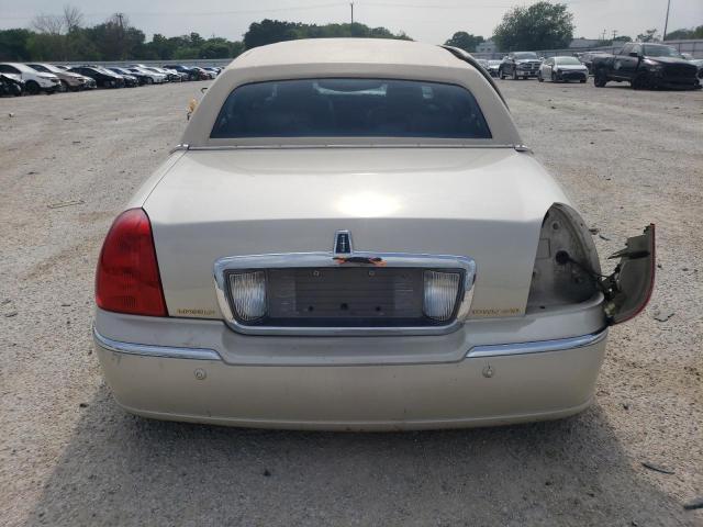 2003 Lincoln Town Car Cartier L VIN: 1LNHM85W83Y628232 Lot: 53801824