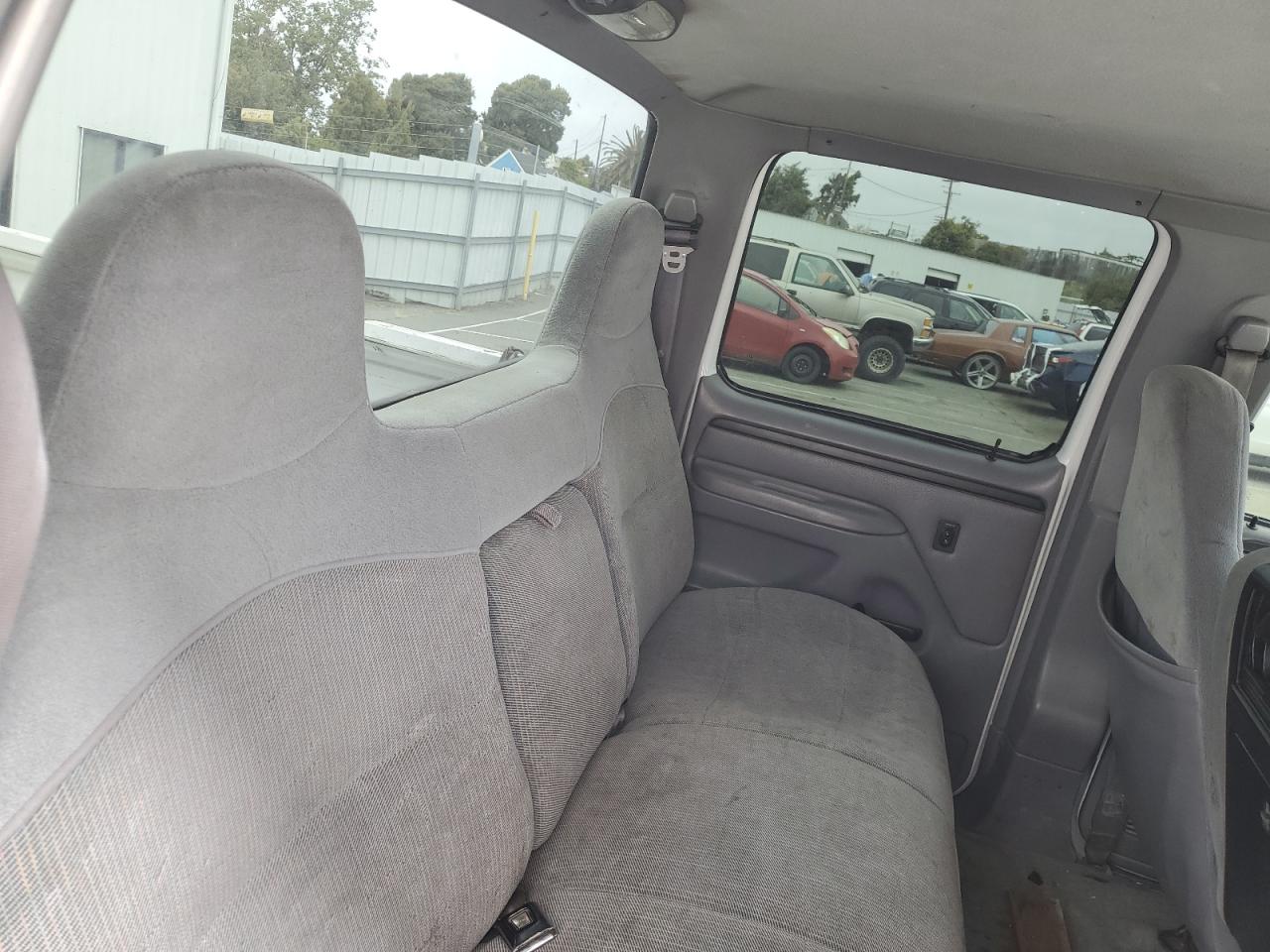 1FTJW35F4VEA02457 1997 Ford F350