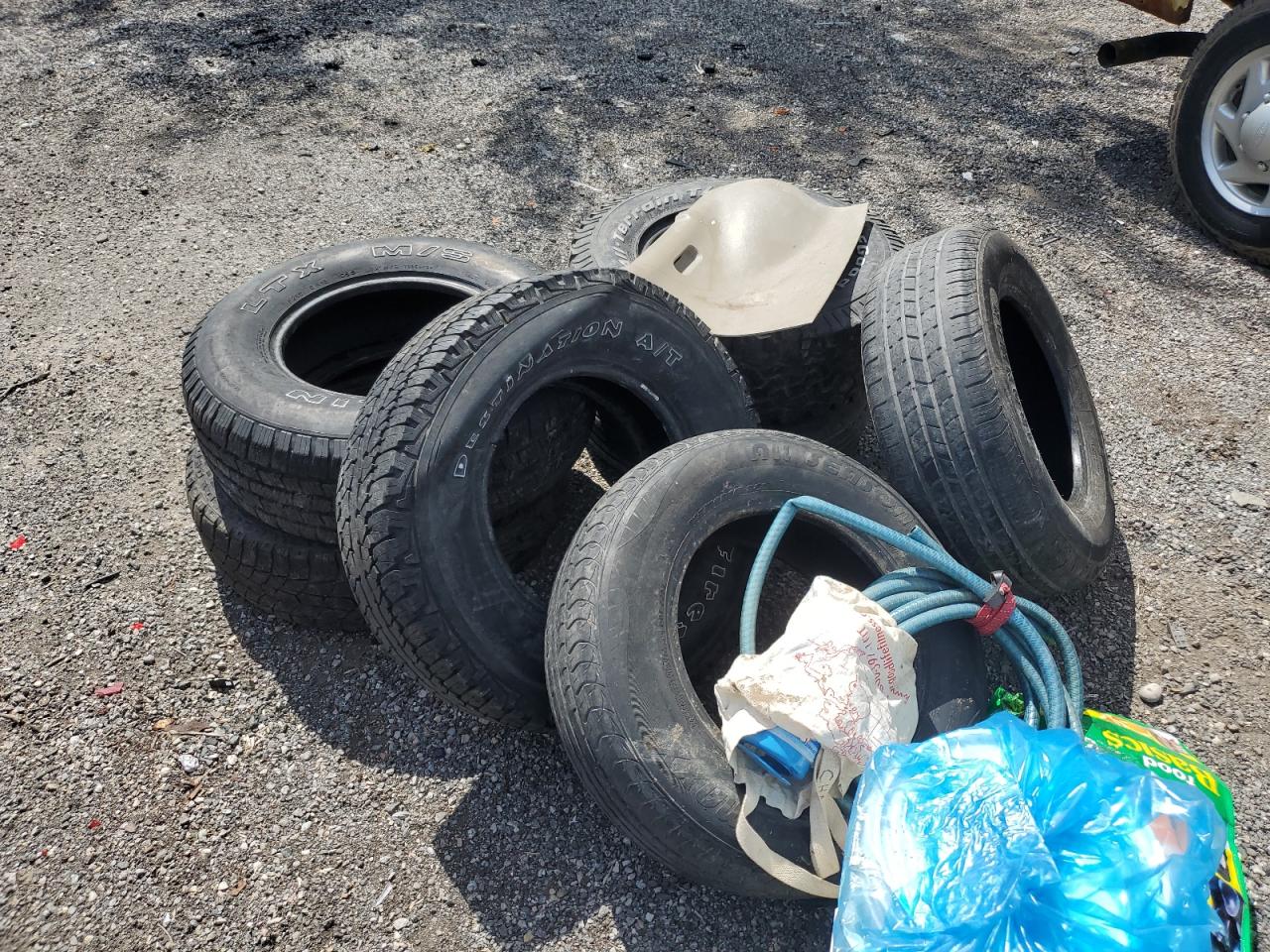 1FBNE3BL7BDA55562 2011 Ford Econoline E350 Super Duty Wagon