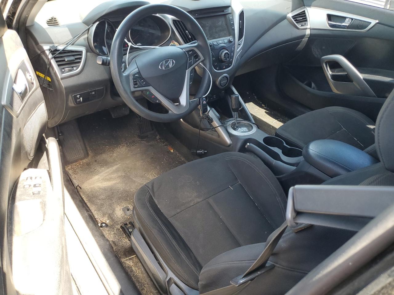 KMHTC6AD2GU276302 2016 Hyundai Veloster