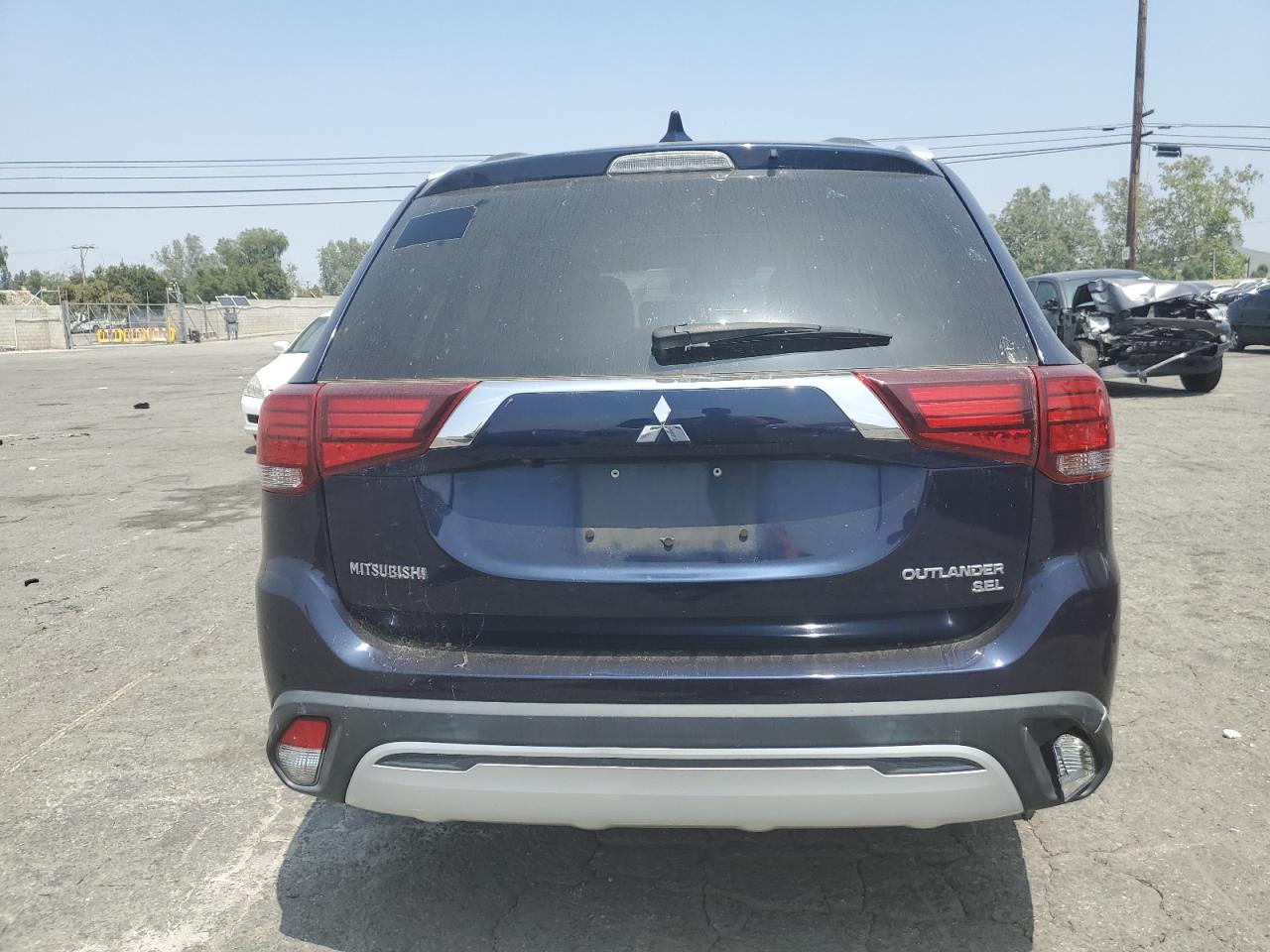 JA4AD3A34KZ012485 2019 Mitsubishi Outlander Se