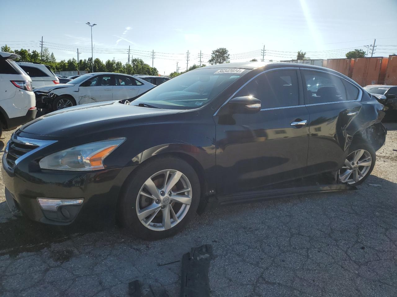  Salvage Nissan Altima