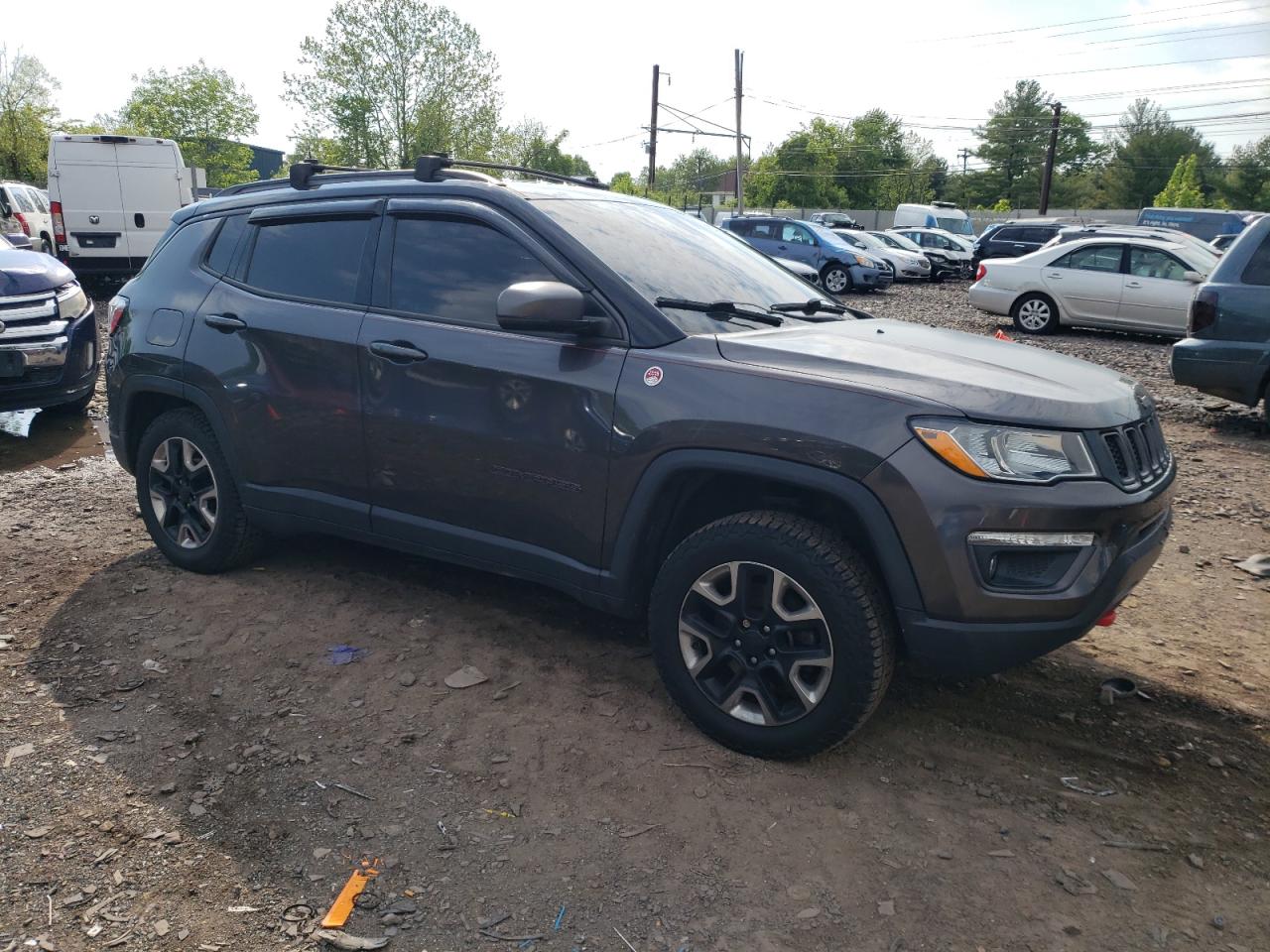 2018 Jeep Compass Trailhawk vin: 3C4NJDDB2JT199093