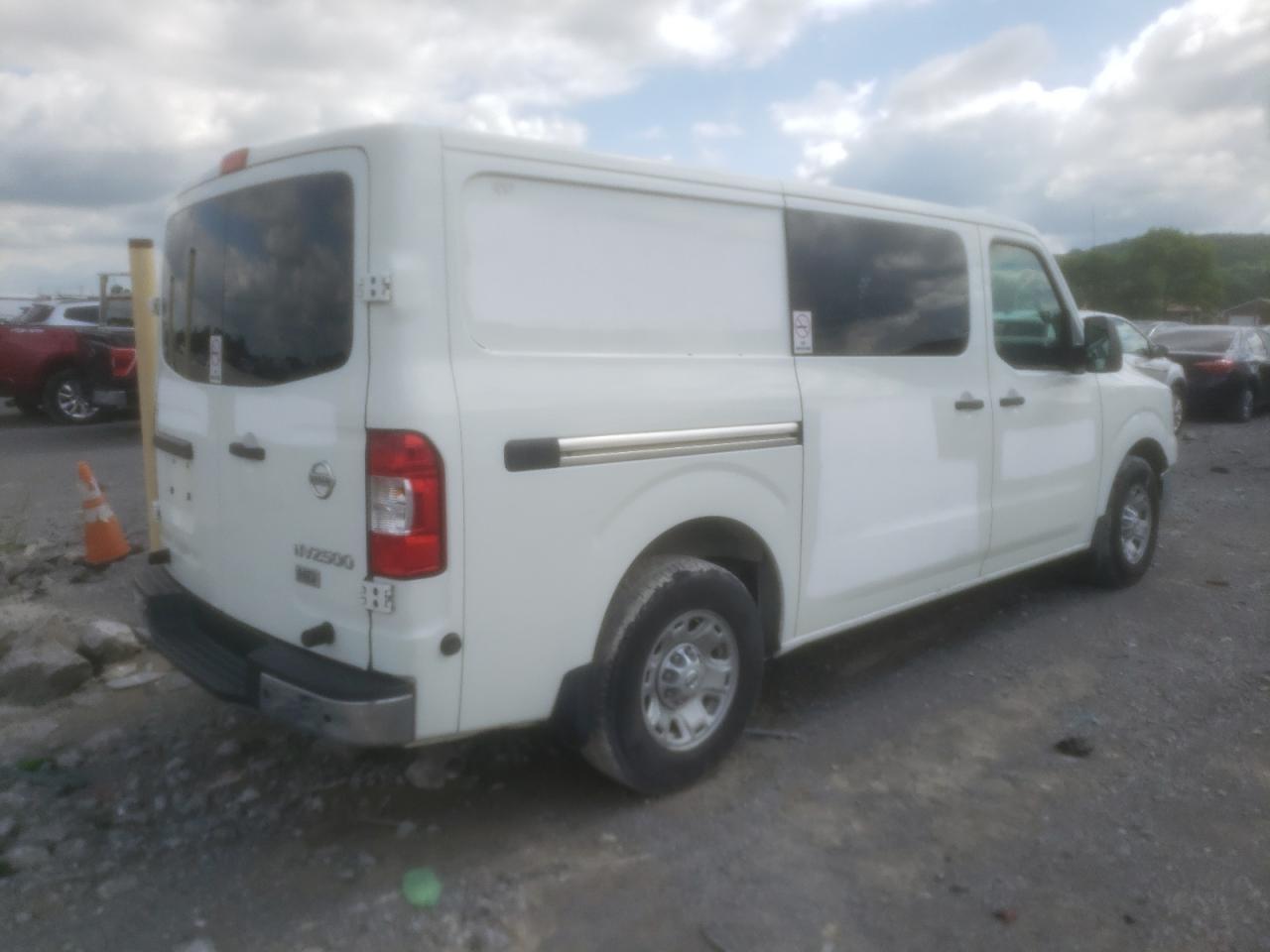 1N6BF0KY2DN106093 2013 Nissan Nv 1500