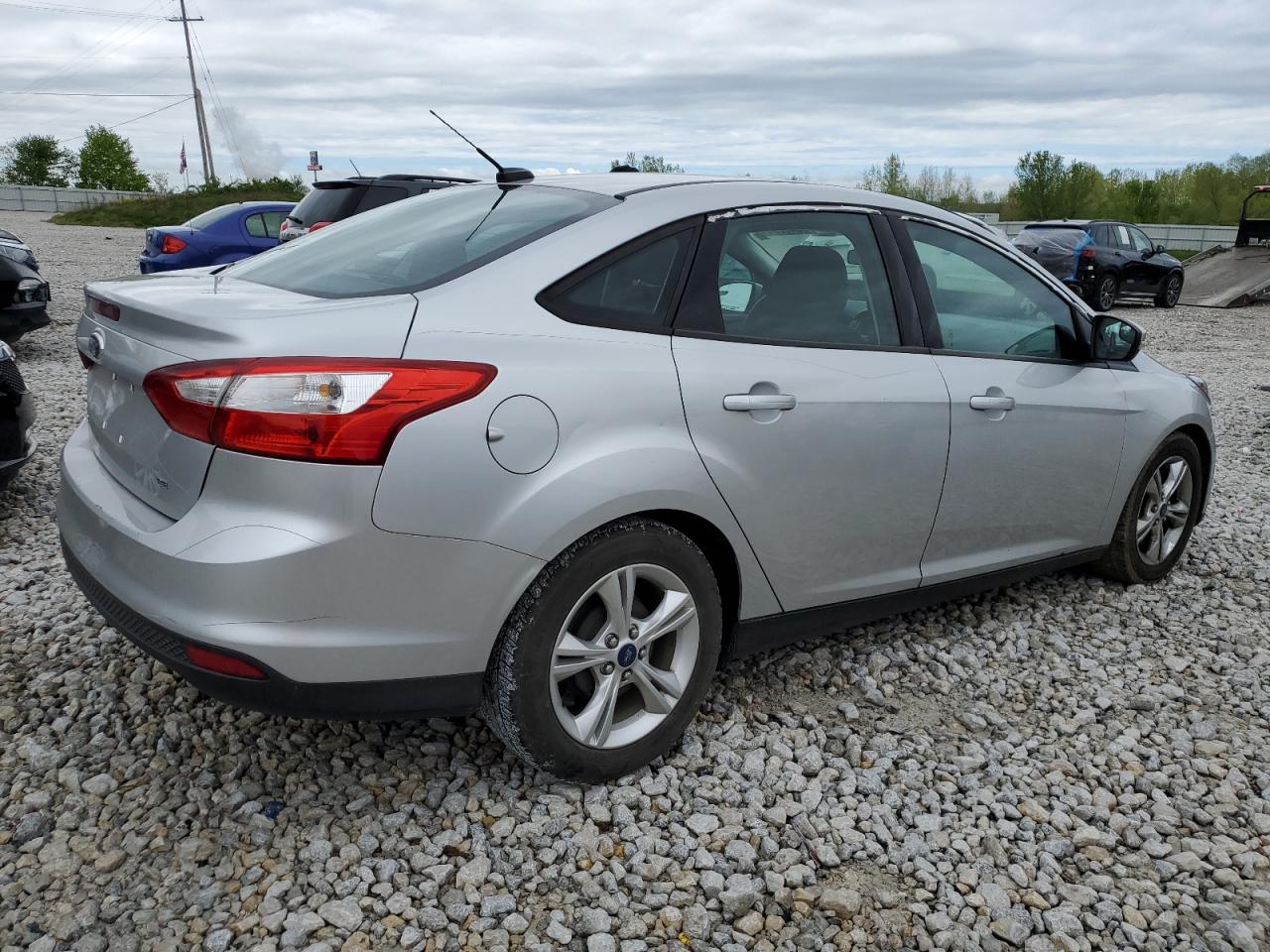 1FADP3F21EL227801 2014 Ford Focus Se