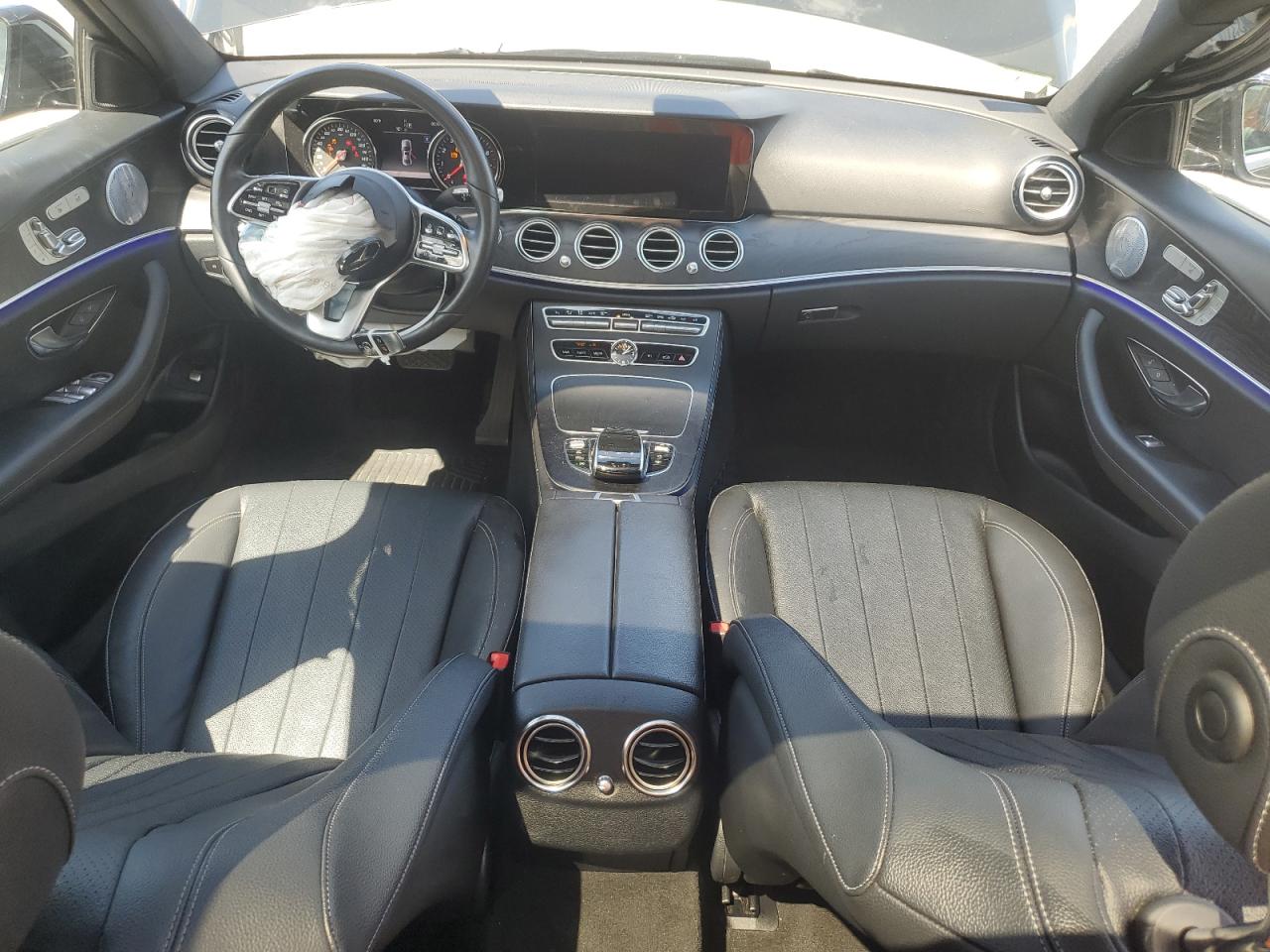 WDDZF4KB2KA490911 2019 Mercedes-Benz E 300 4Matic