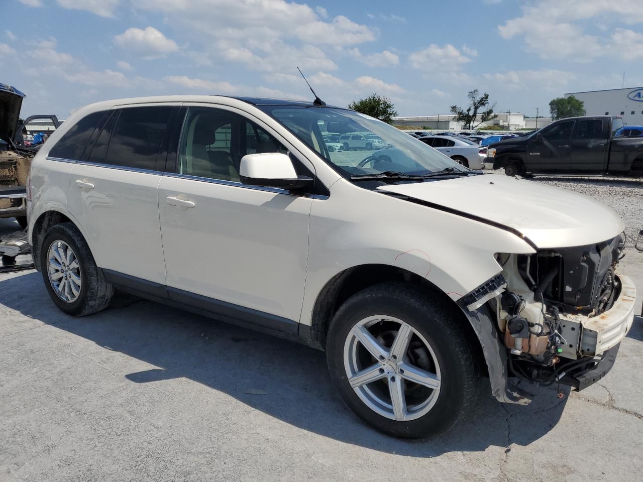 2FMDK39C98BA25057 2008 Ford Edge Limited