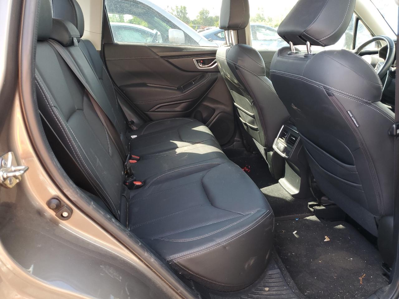 JF2SKASC4KH513015 2019 Subaru Forester Limited