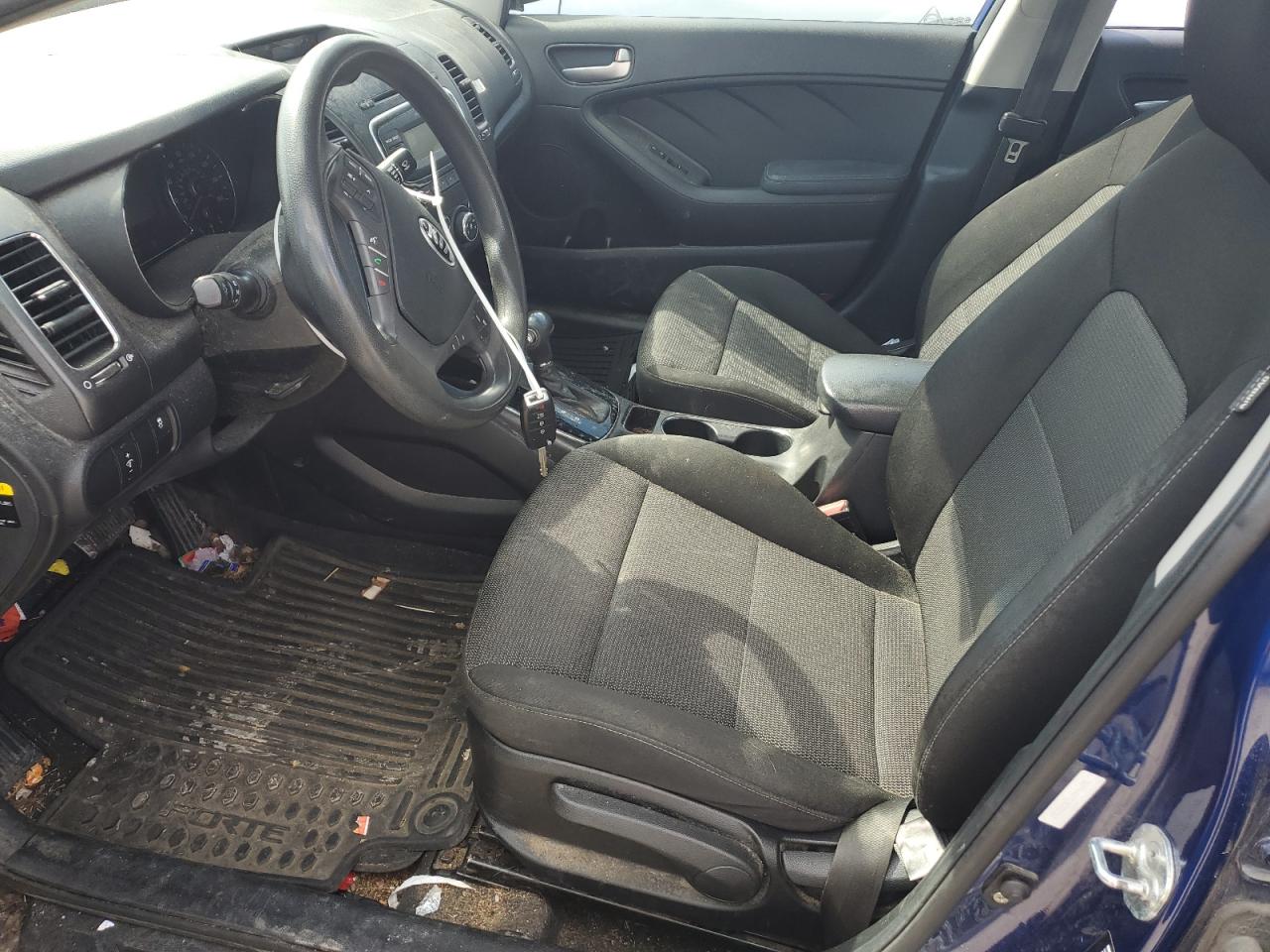 3KPFK4A70JE203311 2018 Kia Forte Lx