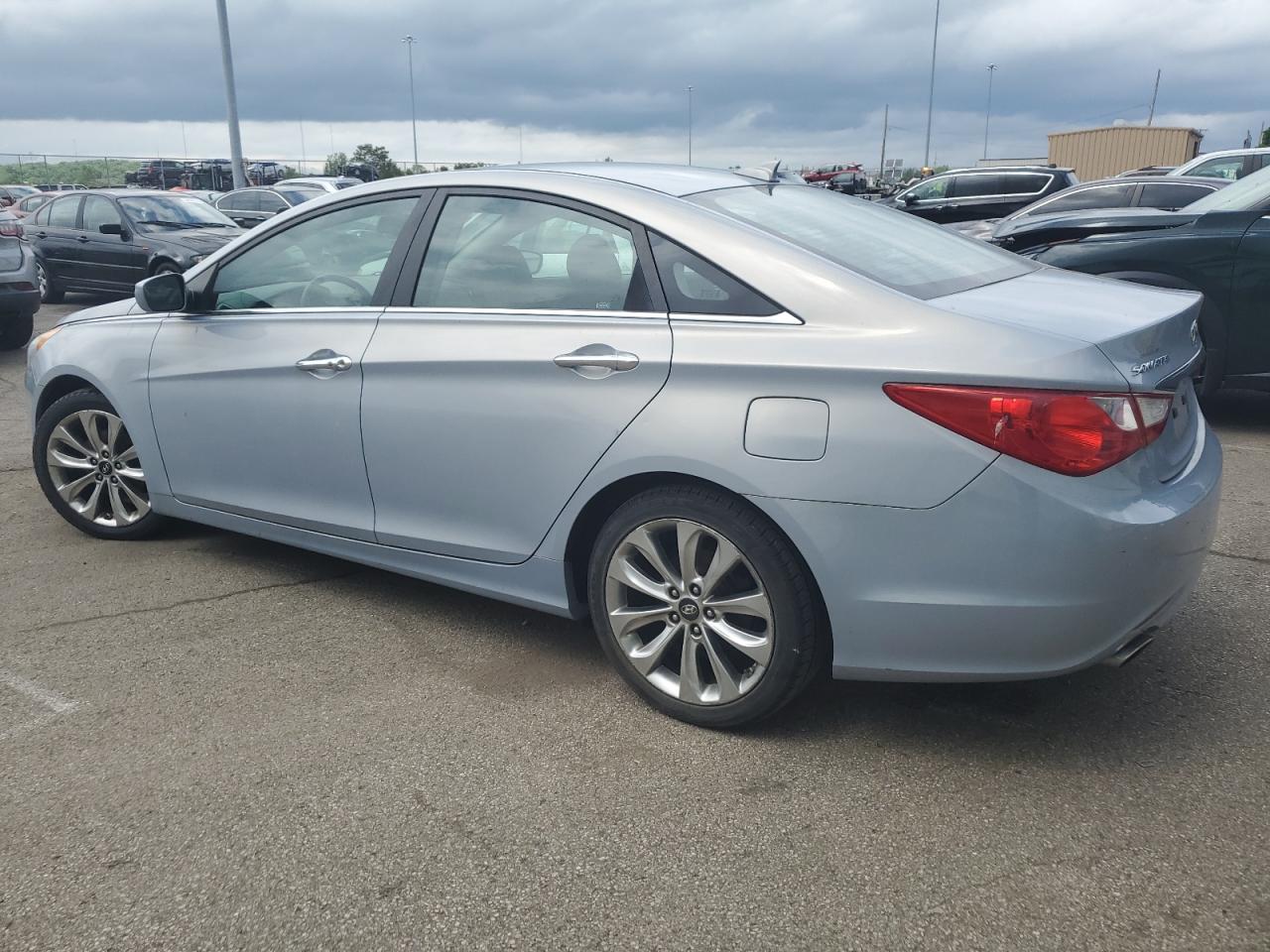 5NPEC4ACXCH357562 2012 Hyundai Sonata Se