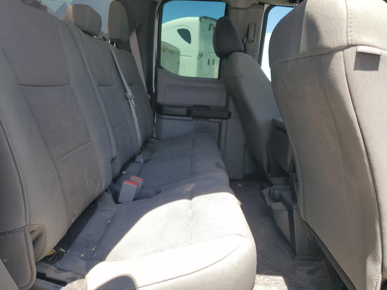 2018 Ford F350 Super Duty vin: 1FD8X3FT8JEC41208