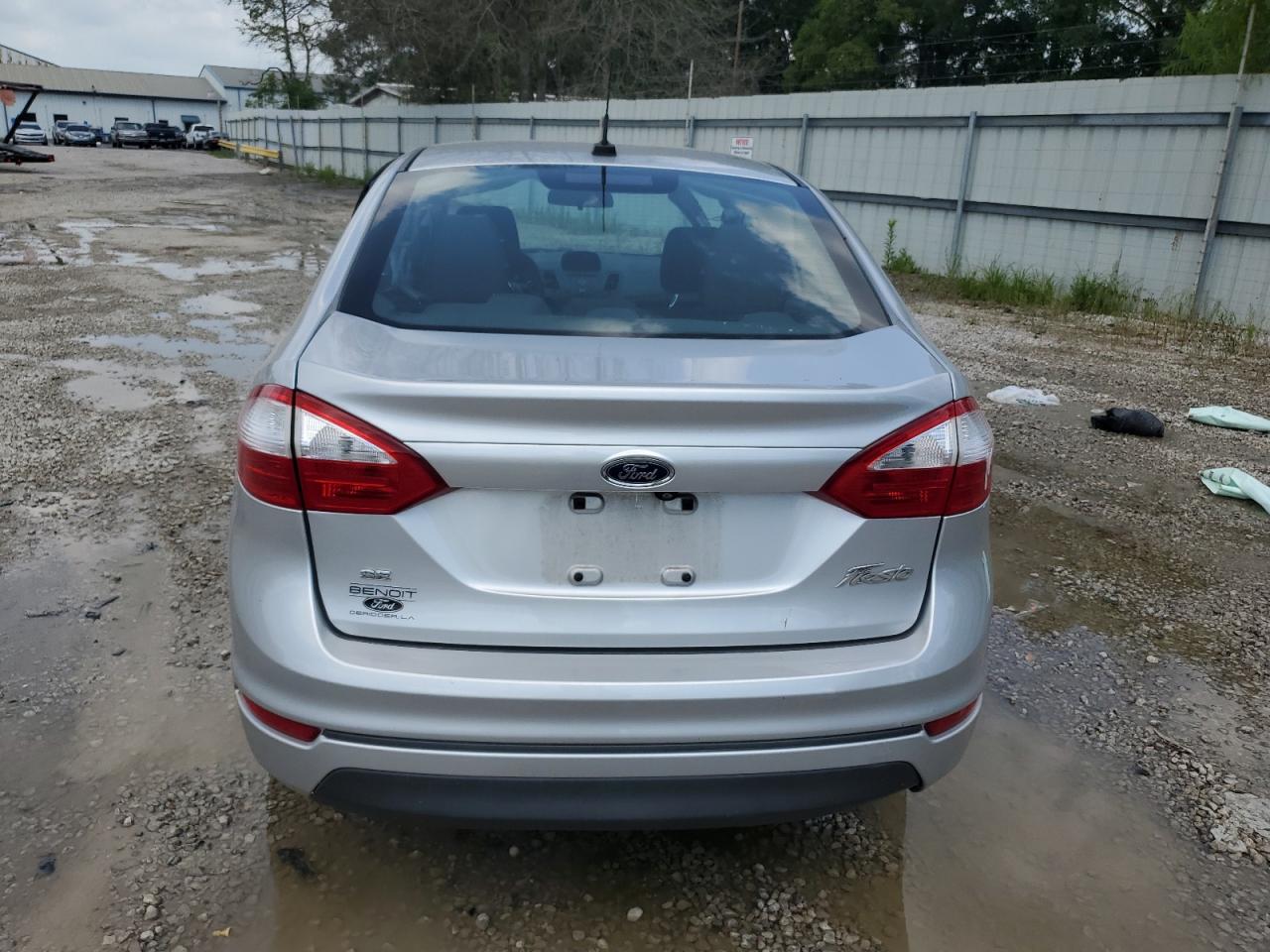 2018 Ford Fiesta Se vin: 3FADP4BJ9JM138442