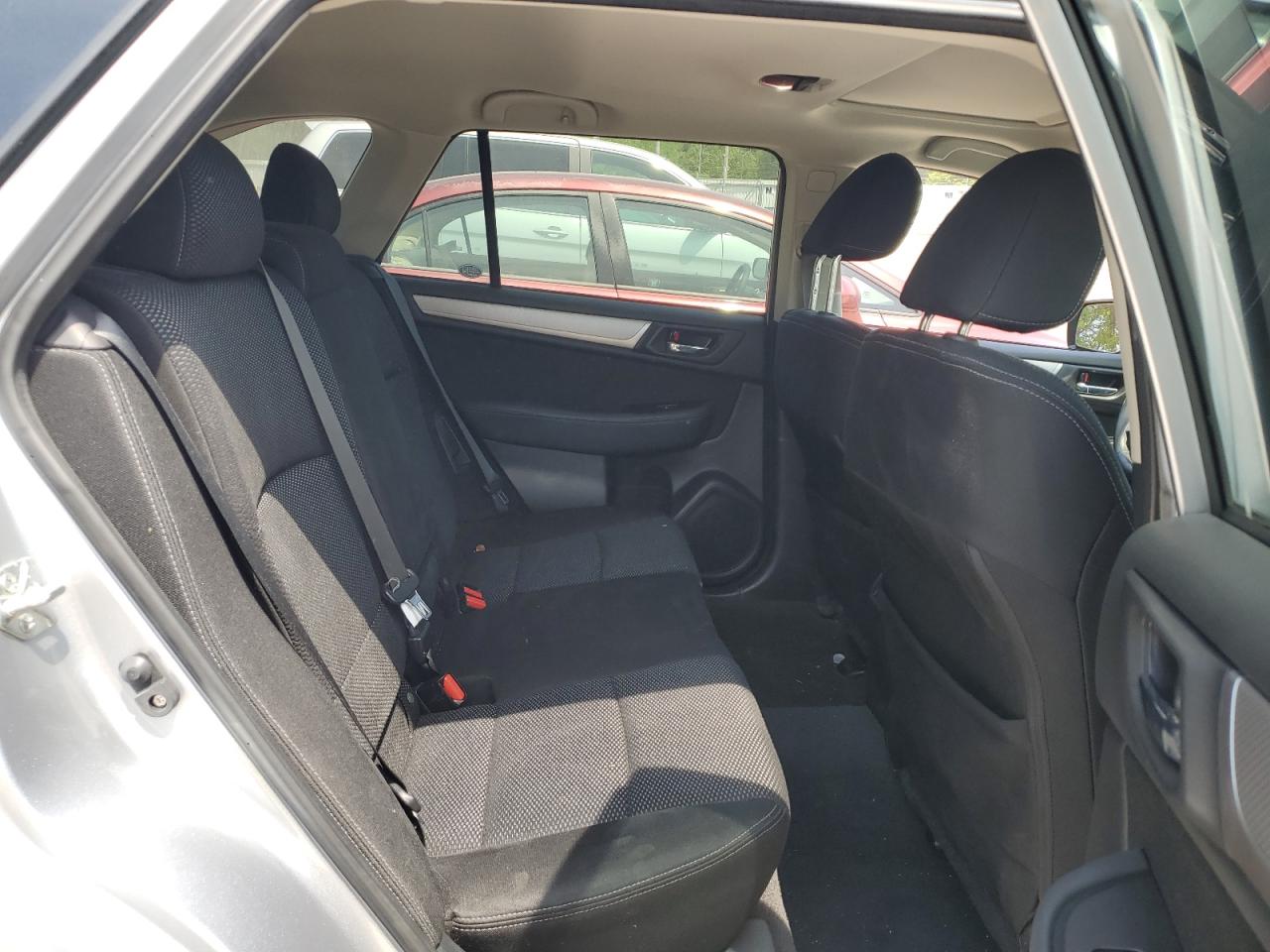 4S4BSAHC7H3435269 2017 Subaru Outback 2.5I Premium