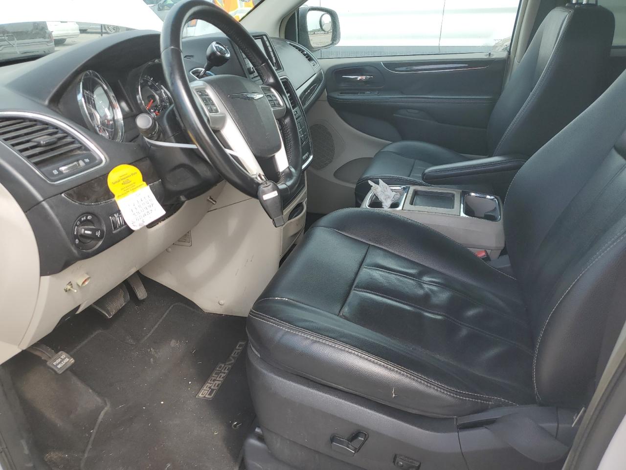 2C4RC1BG9GR157041 2016 Chrysler Town & Country Touring