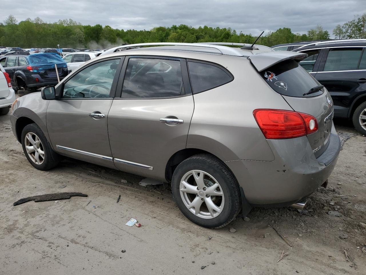 JN8AS5MV8BW682471 2011 Nissan Rogue S