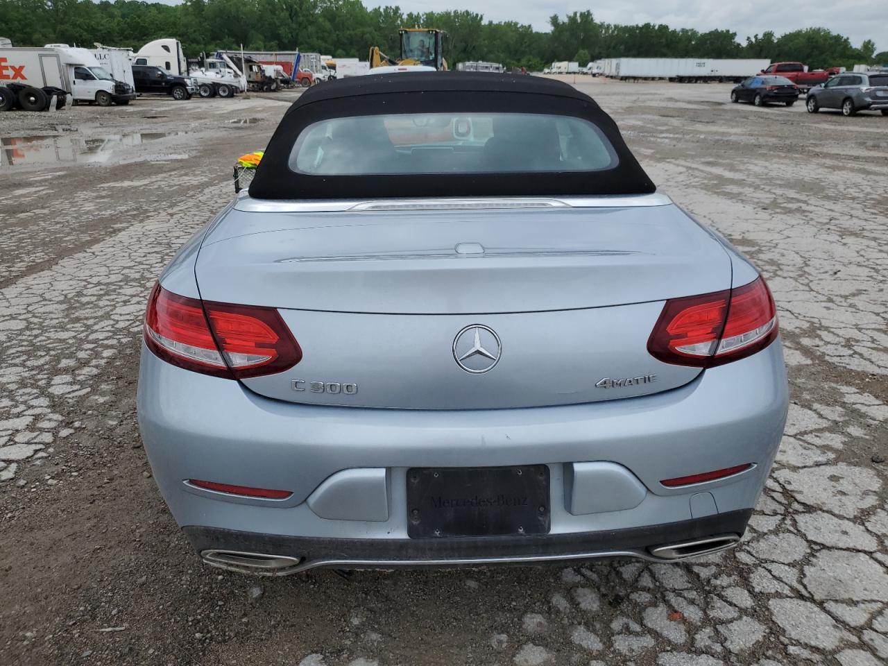 WDDWK4KB0JF737133 2018 Mercedes-Benz C 300 4Matic
