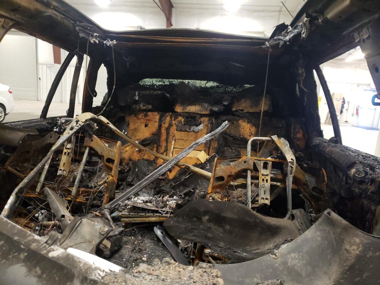 5YMGY0C5XCLK27799 2012 BMW X5 M