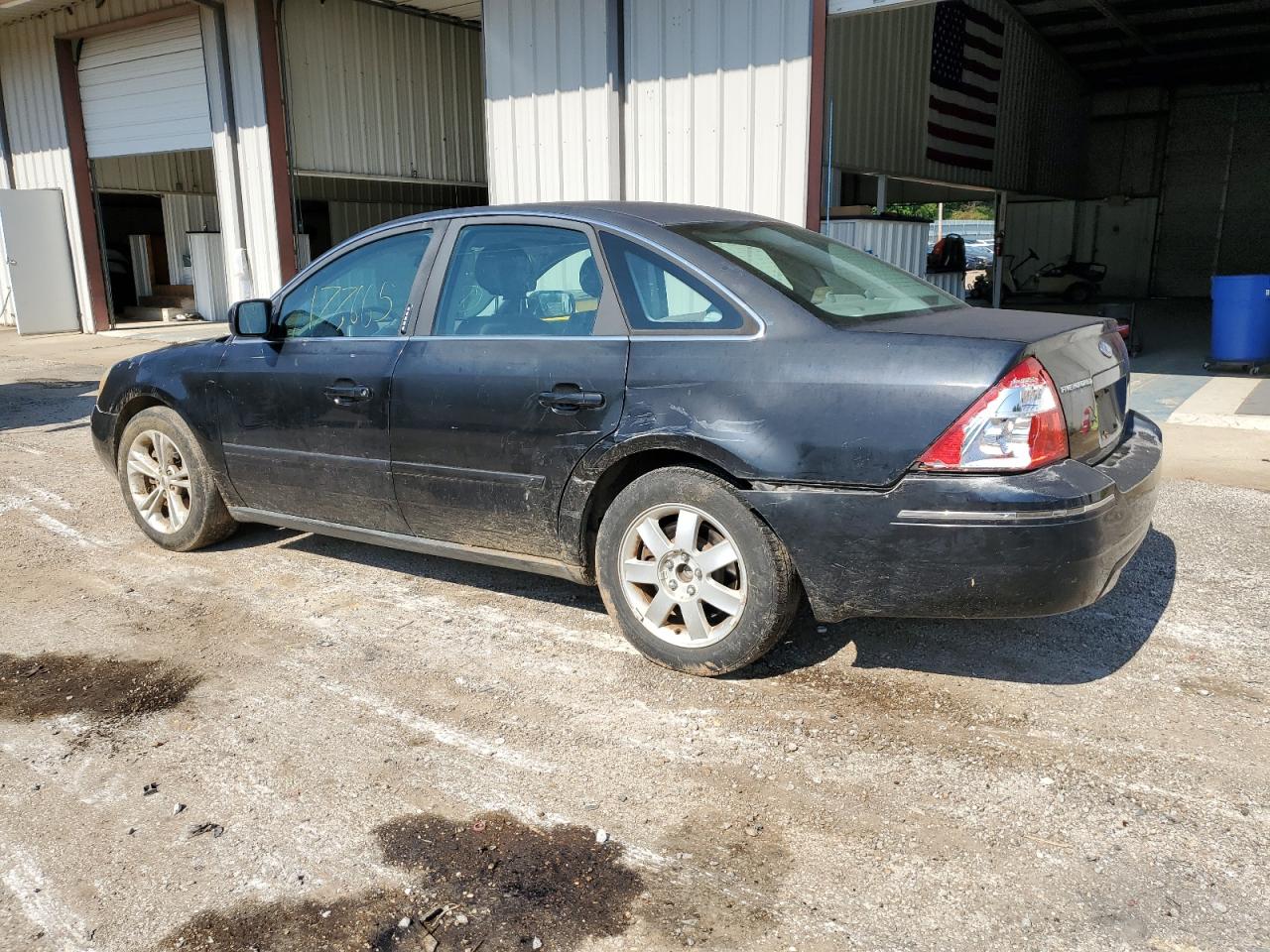 1FAFP23145G136867 2005 Ford Five Hundred Se