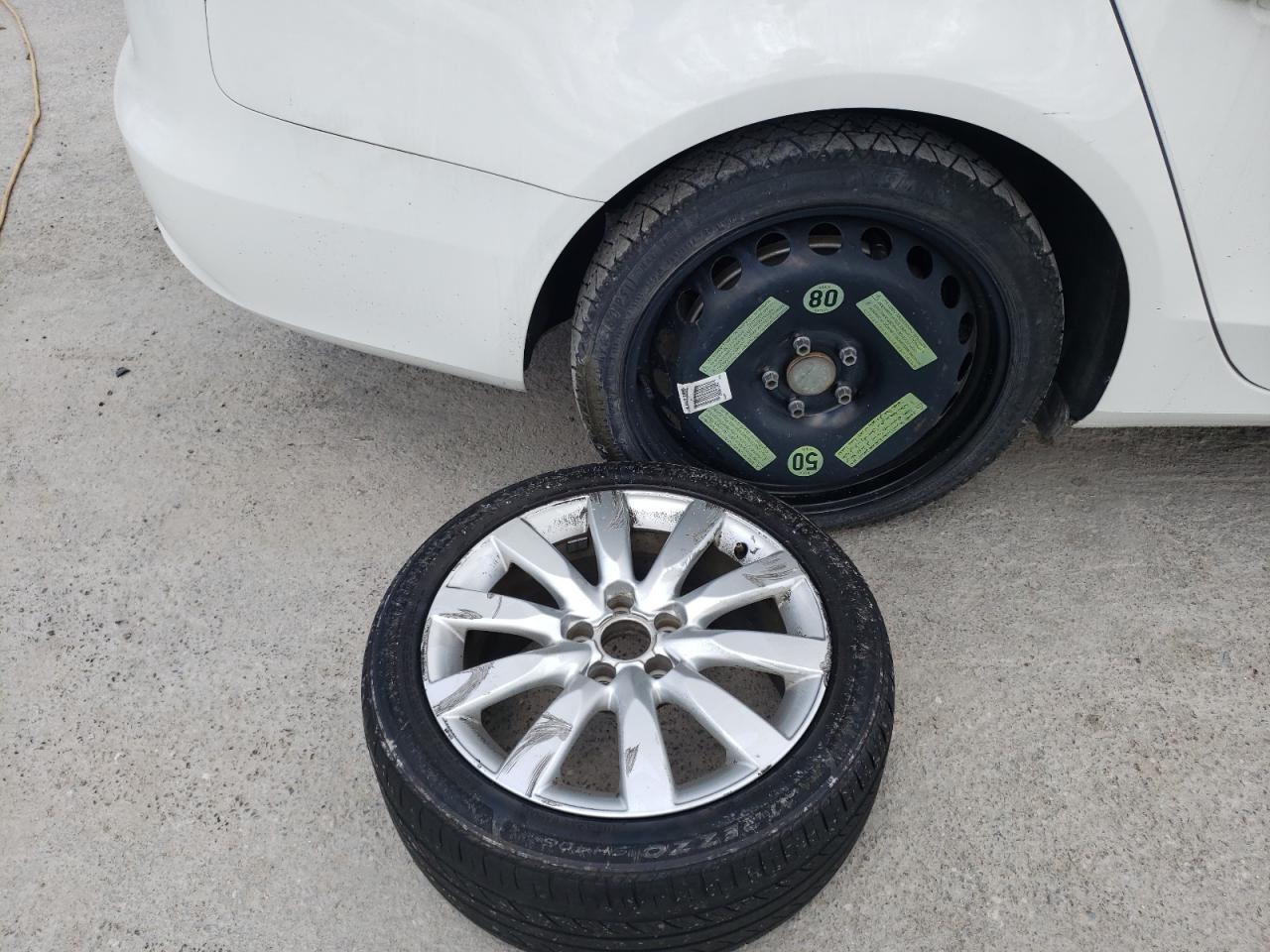 WAUAFAFL9EN001259 2014 Audi A4 Premium