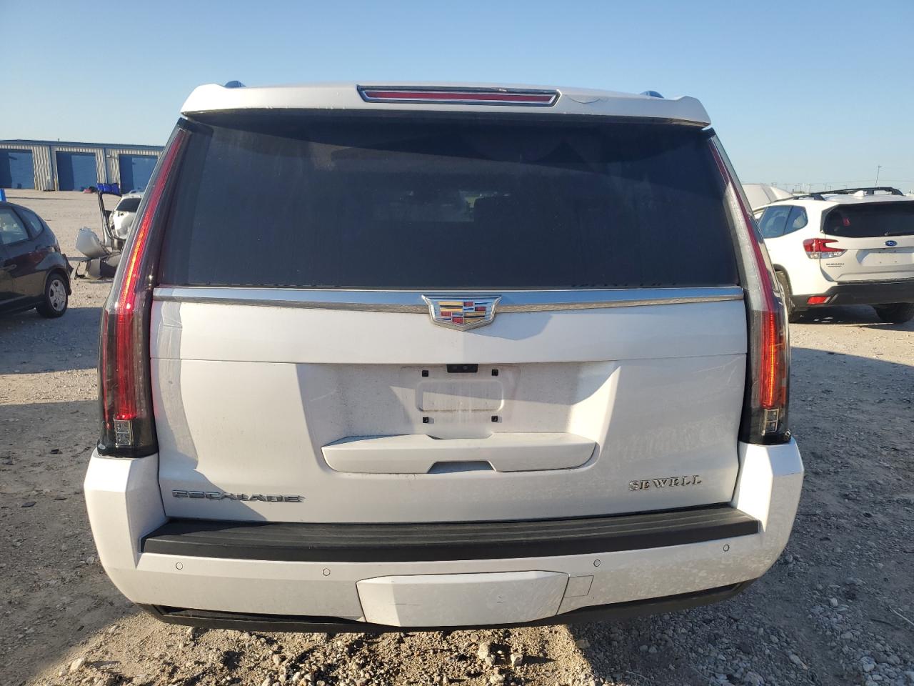 1GYS4KKJ5JR221423 2018 Cadillac Escalade Esv Platinum