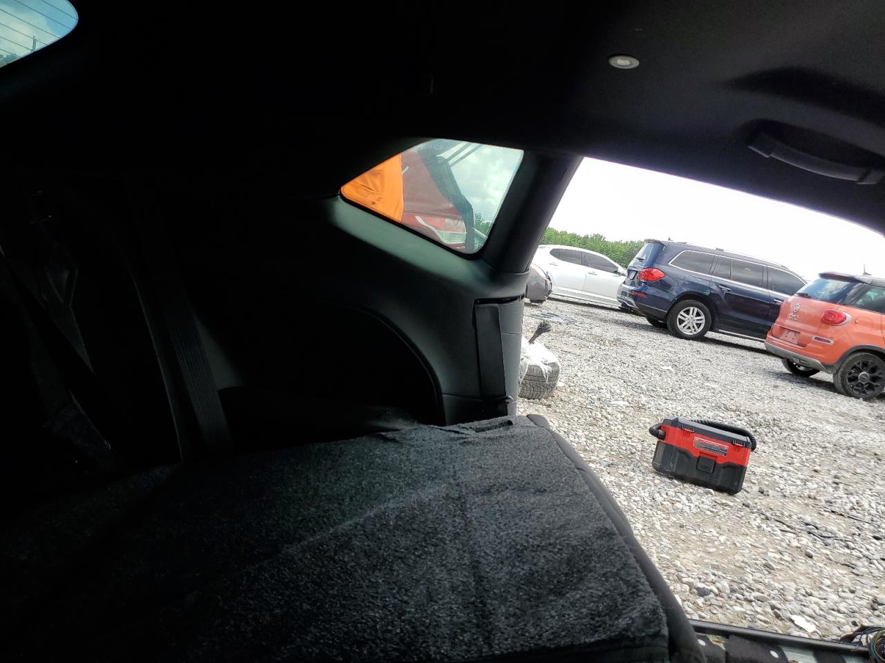 2C3CDZFJ3FH750782 2015 Dodge Challenger R/T Scat Pack