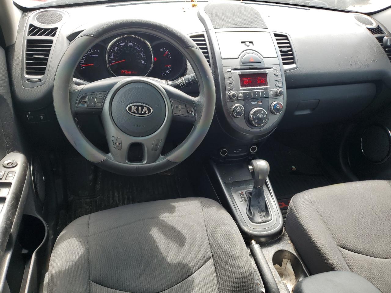 KNDJT2A24B7198017 2011 Kia Soul +