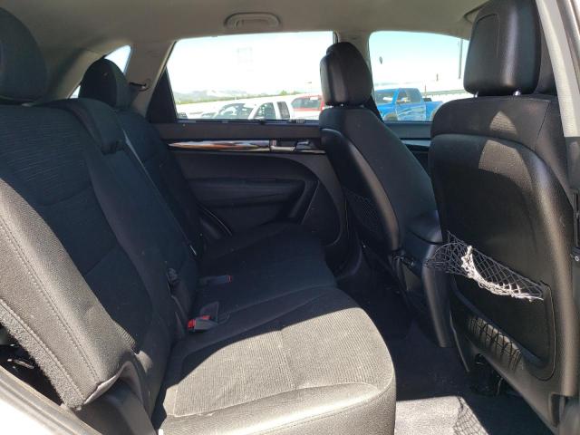 2015 KIA SORENTO LX - 5XYKTCA62FG561615