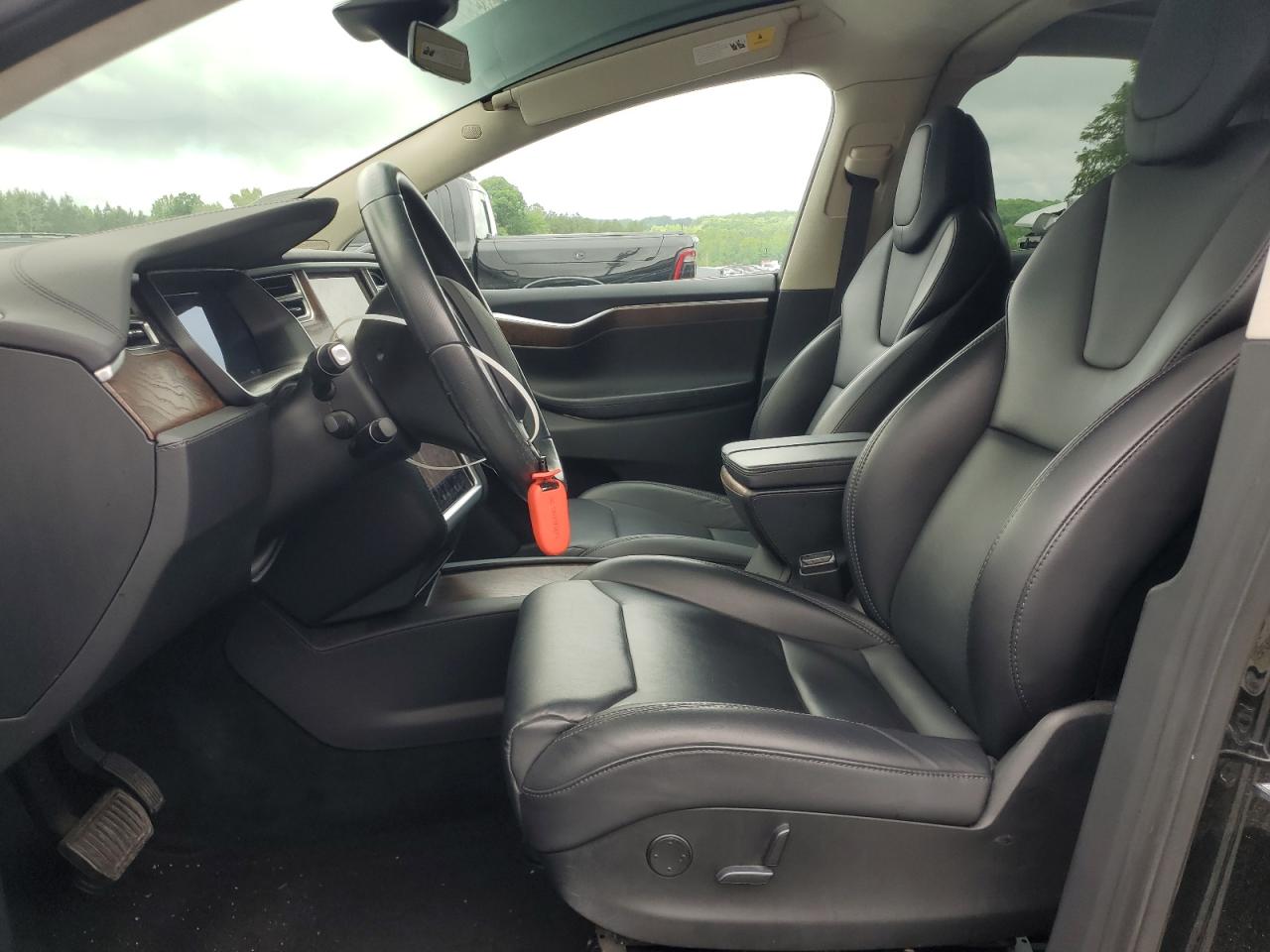 5YJXCBE24HF066611 2017 Tesla Model X