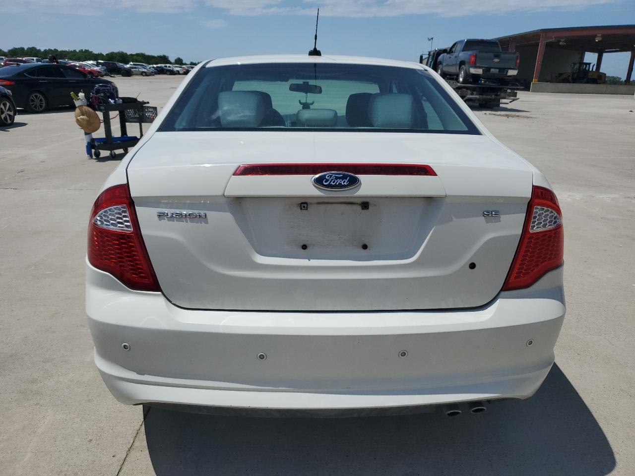 3FAHP0HA3BR103272 2011 Ford Fusion Se