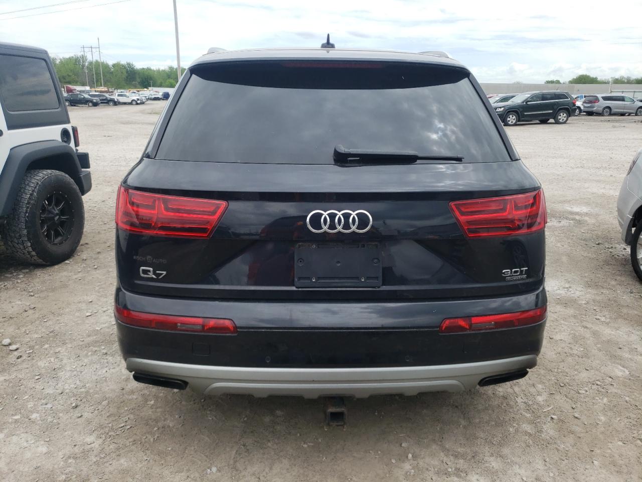 WA1LAAF76HD031689 2017 Audi Q7 Premium Plus