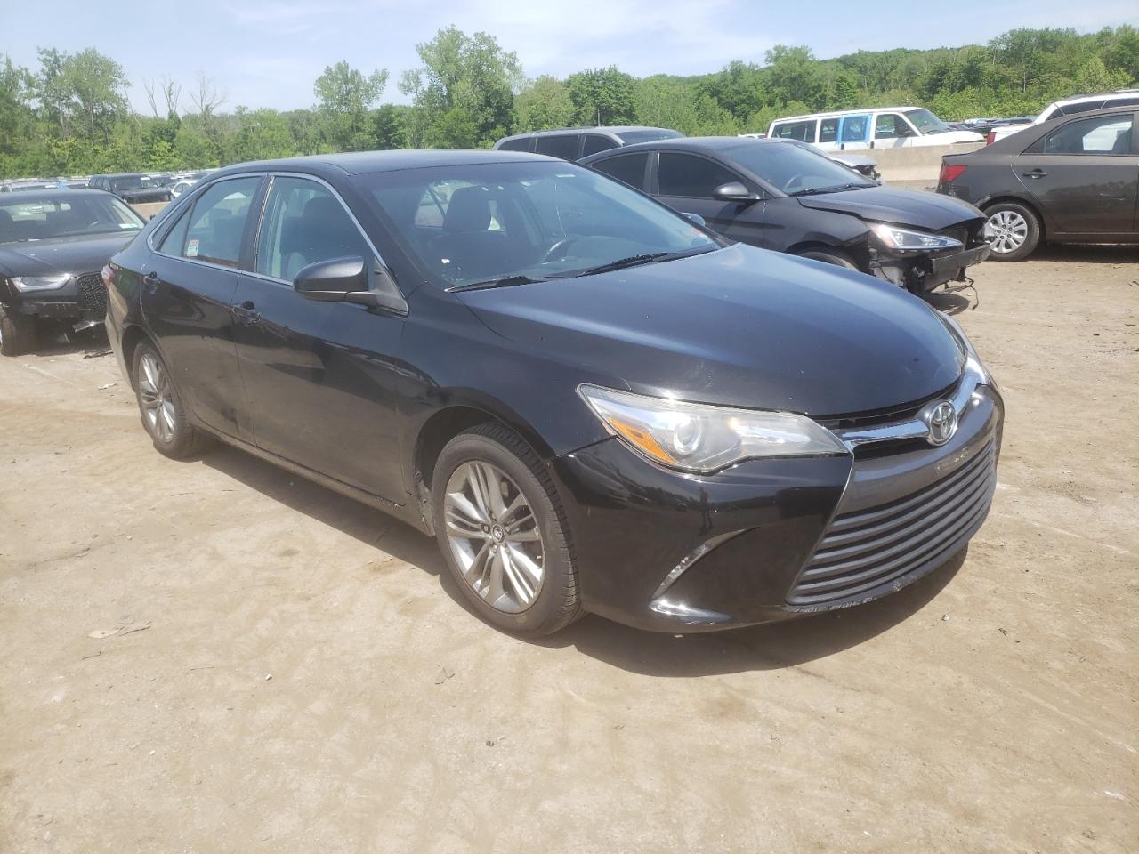 4T1BF1FK7GU560652 2016 Toyota Camry Le