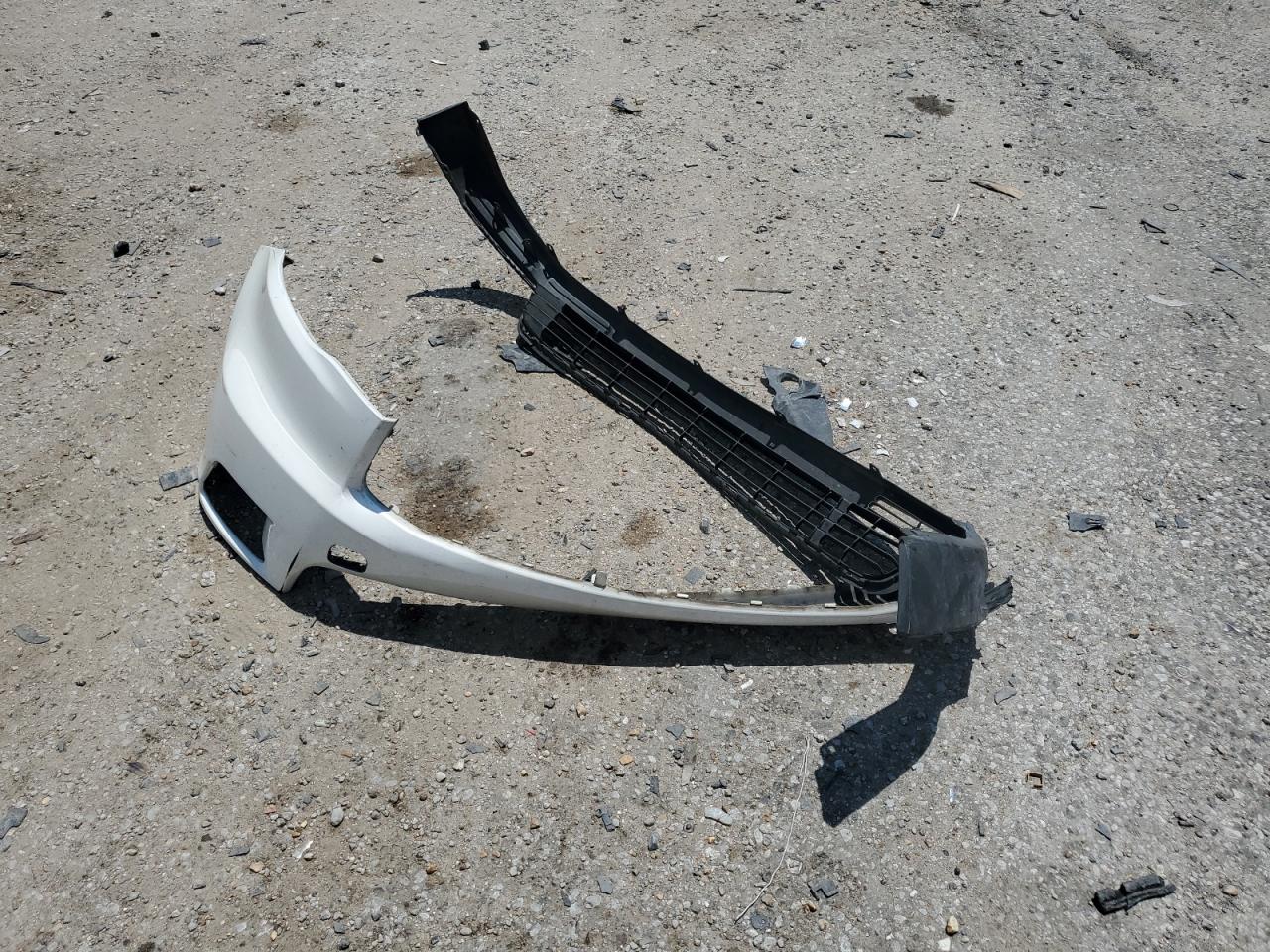 5TDKKRFH4GS507088 2016 Toyota Highlander Xle