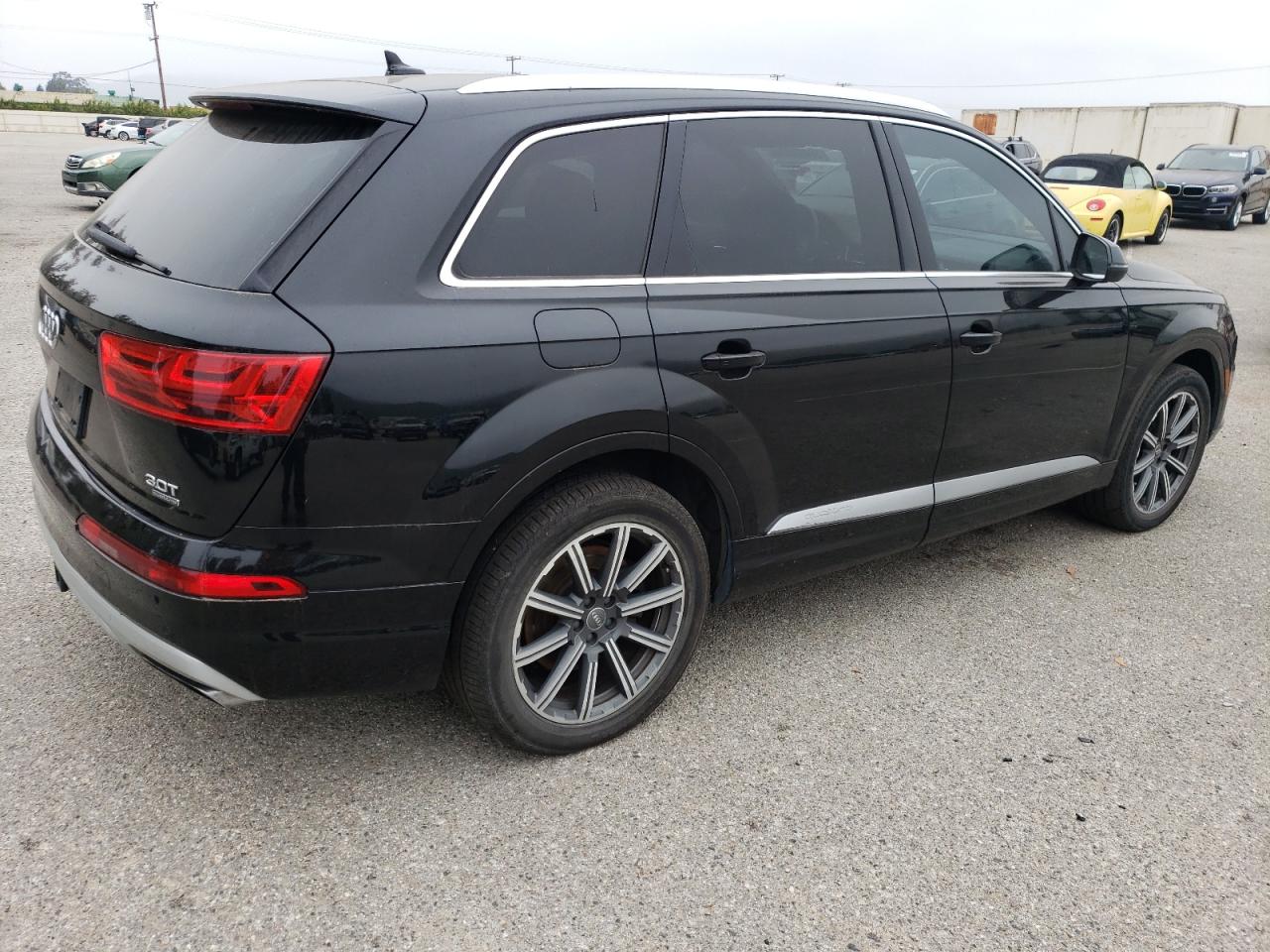 WA1LAAF72HD014940 2017 Audi Q7 Premium Plus