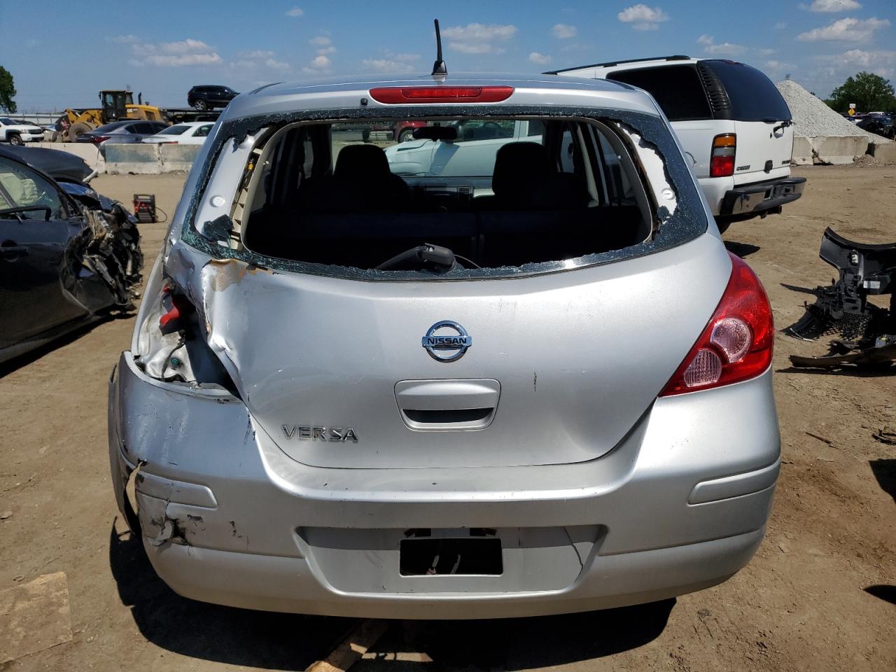 3N1BC13E18L374700 2008 Nissan Versa S