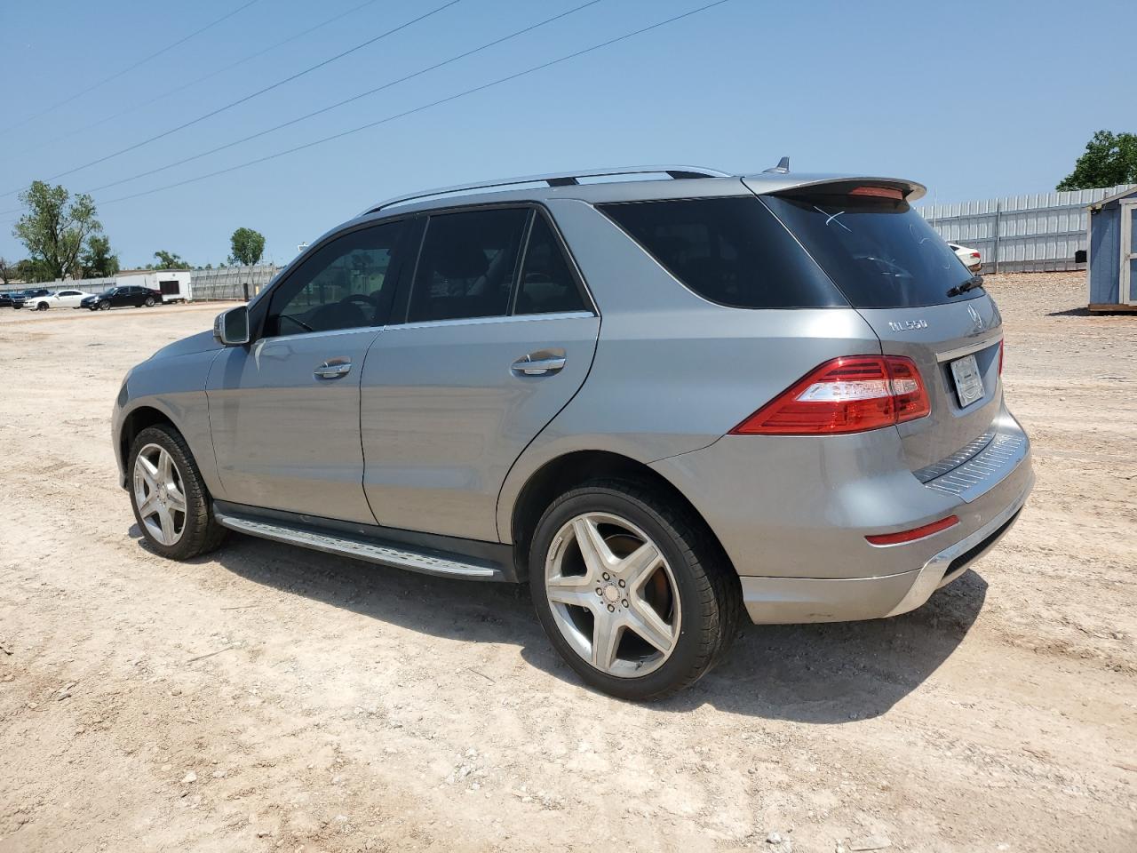 2014 Mercedes-Benz Ml 550 4Matic vin: 4JGDA7DB0EA381574