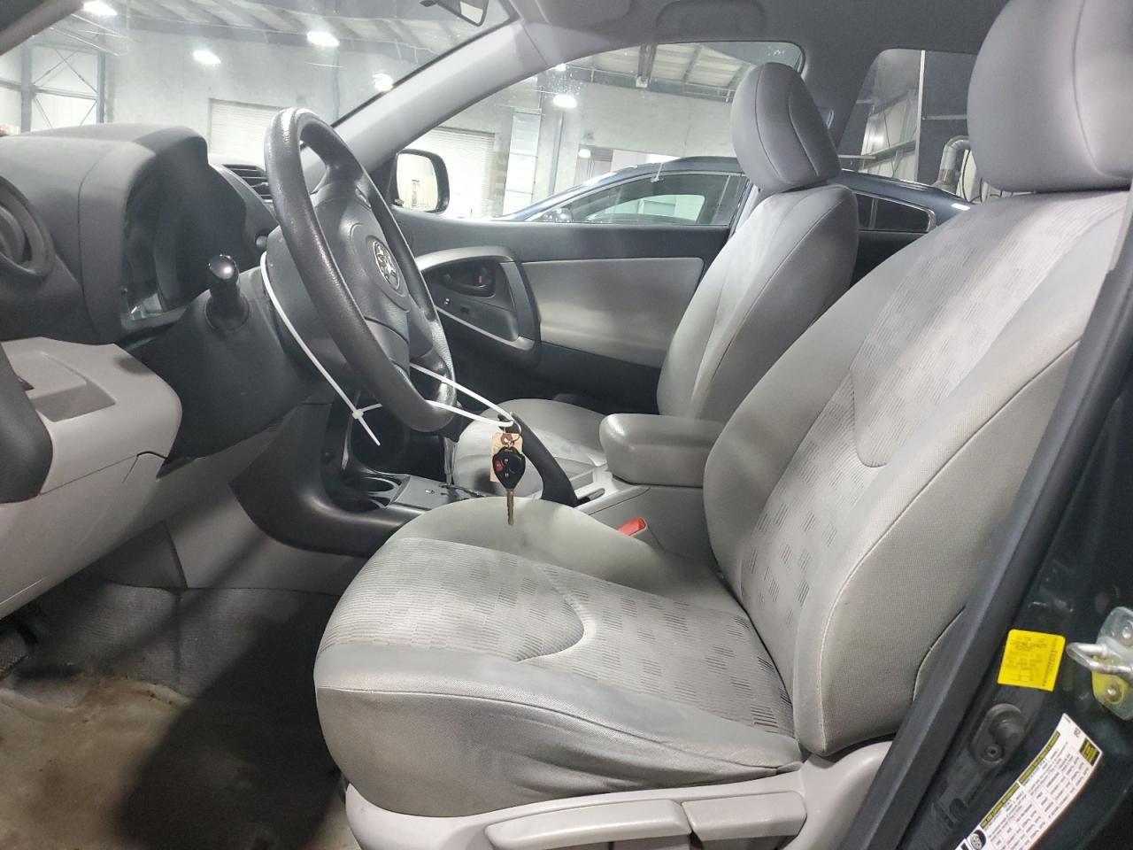 2T3BF4DV7BW165546 2011 Toyota Rav4