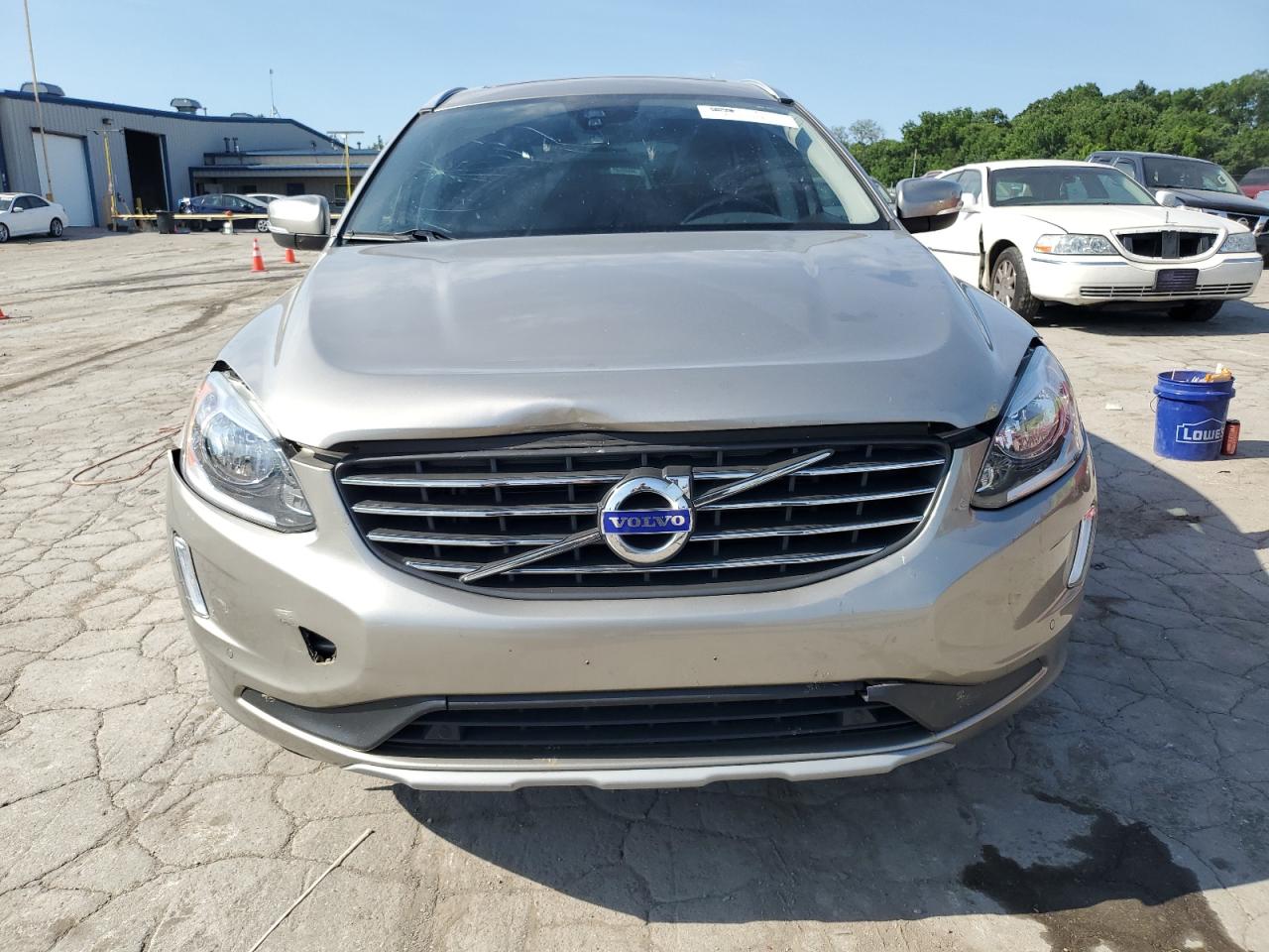 2016 Volvo Xc60 T5 Premier vin: YV440MDK3G2903260