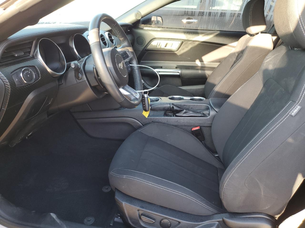 1FA6P8TH1M5117882 2021 Ford Mustang