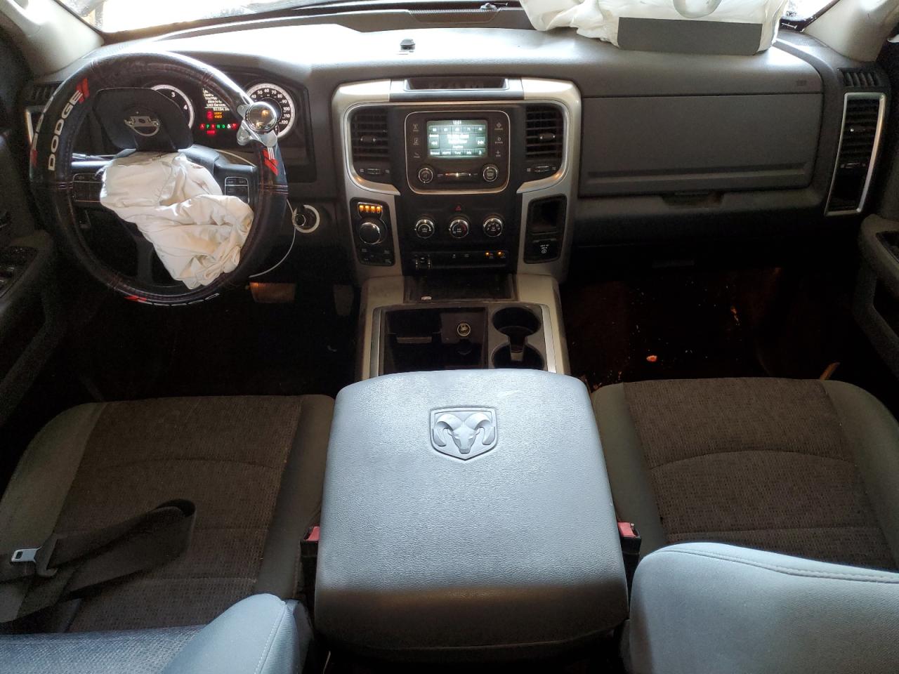 1C6RR7LM7FS664918 2015 Ram 1500 Slt