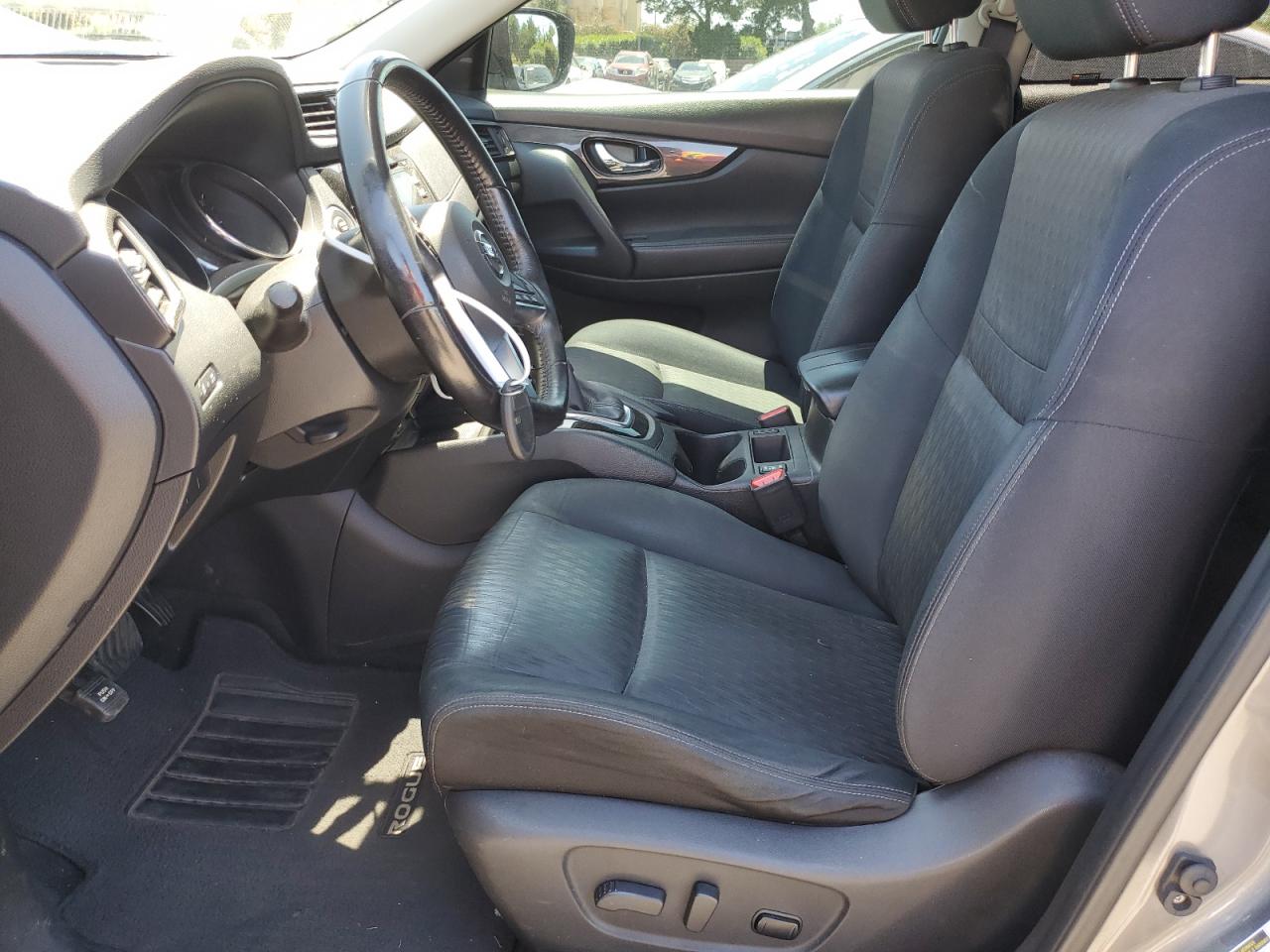JN8AT2MT3HW386860 2017 Nissan Rogue S
