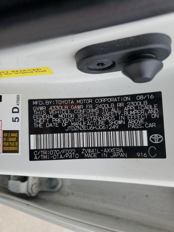 JTDZN3EU6HJ061249 2017 Toyota Prius V