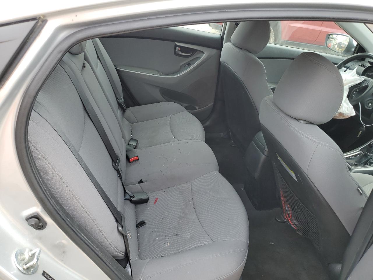 5NPDH4AE3EH502328 2014 Hyundai Elantra Se