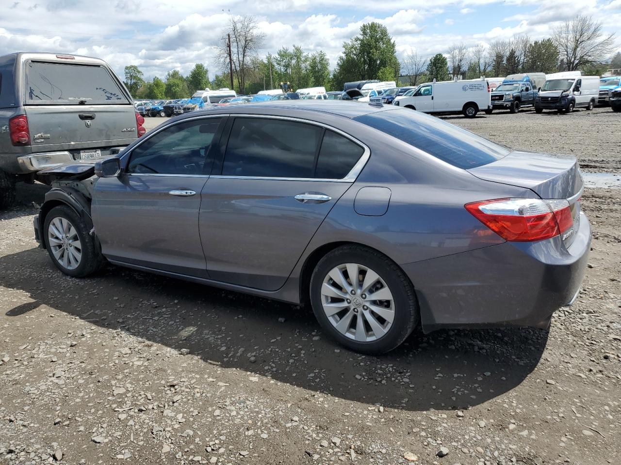 2015 Honda Accord Touring vin: 1HGCR3F97FA032023