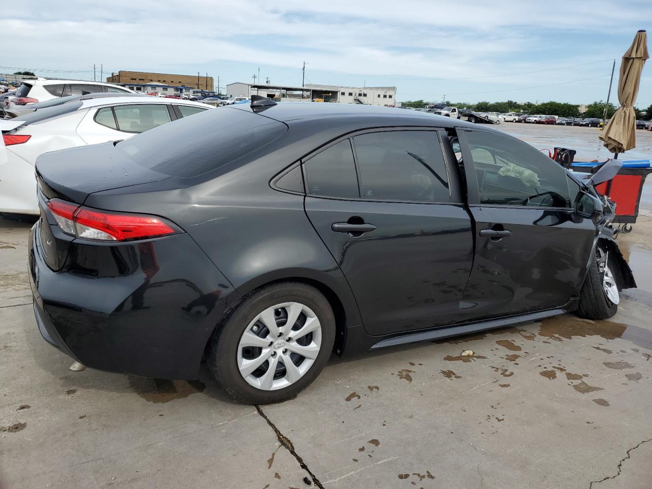 2021 Toyota Corolla Le vin: 5YFEPMAE6MP223545